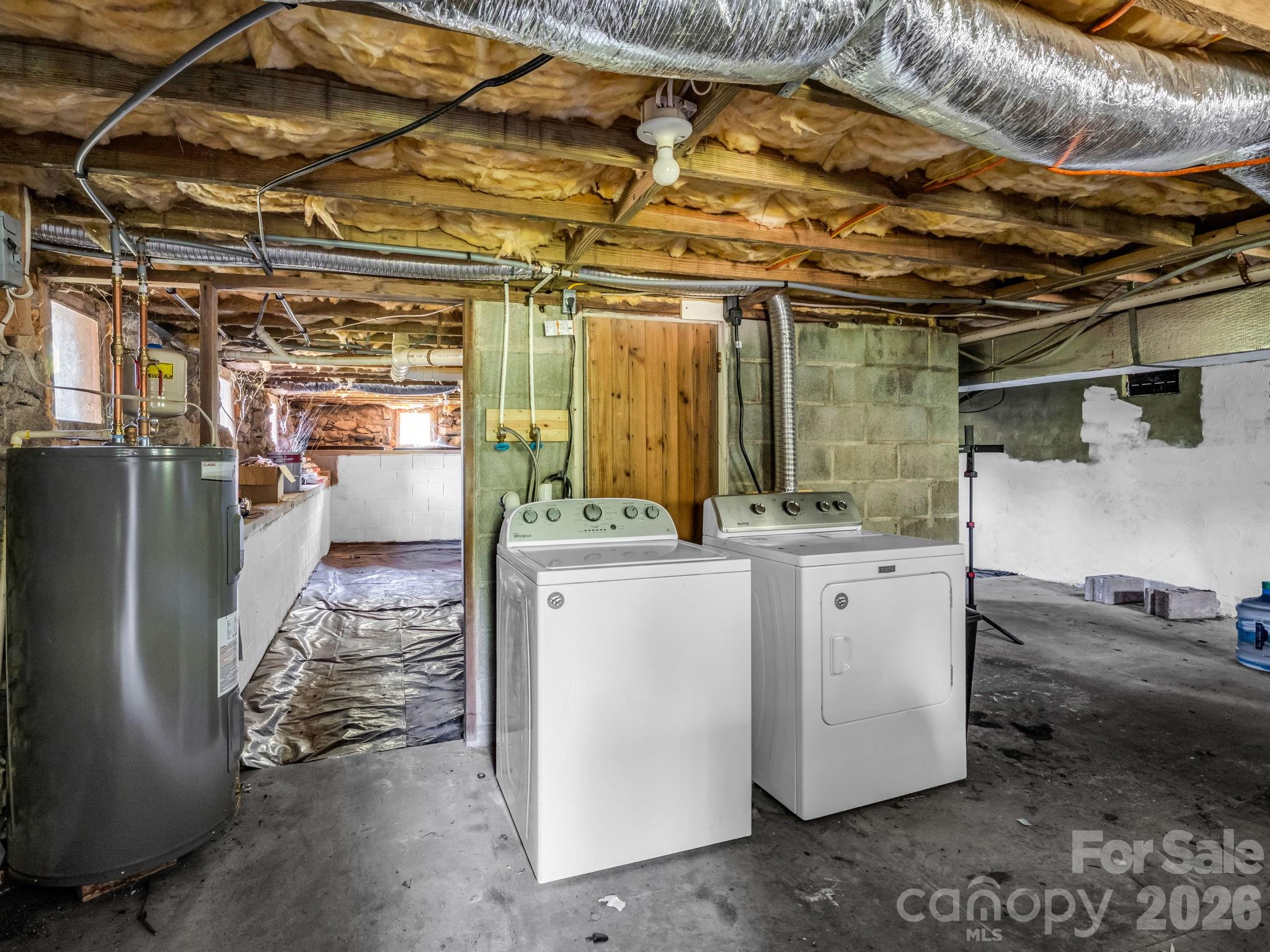255 & 257 Crescent Street — Saluda