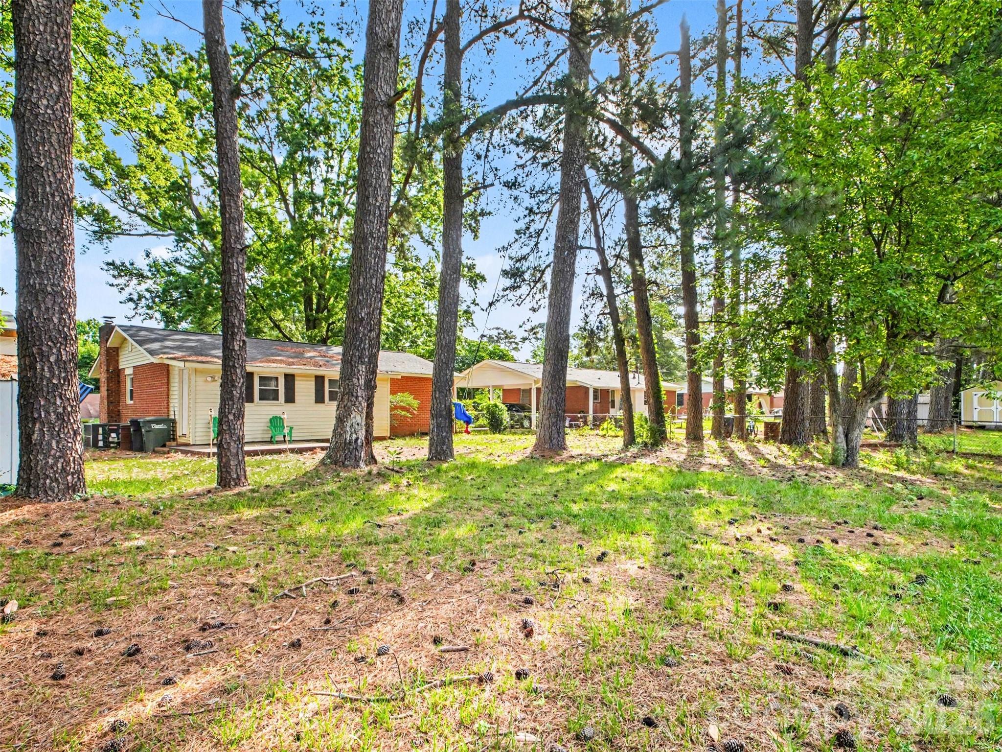 325 Amber Court SW — Concord