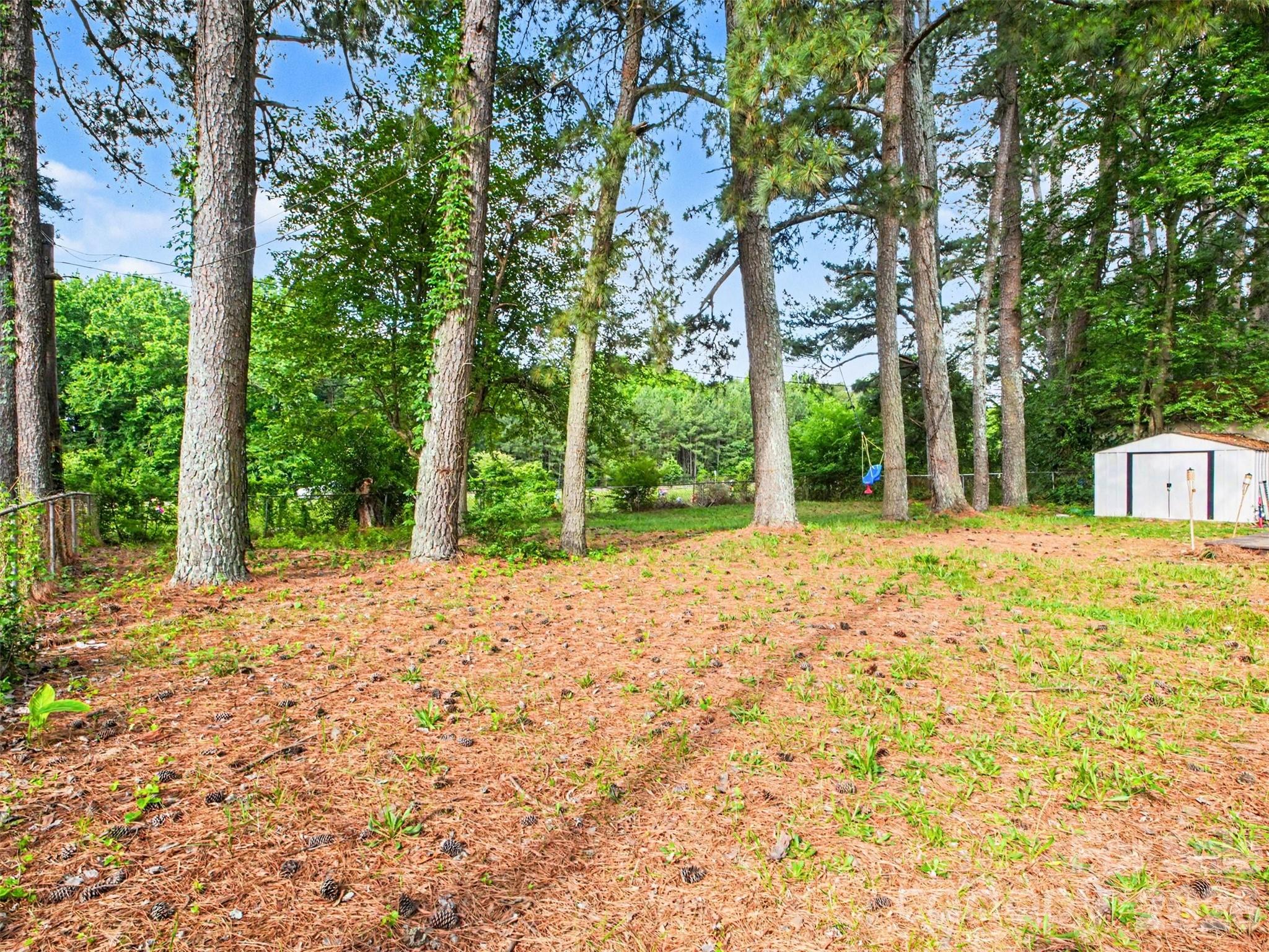 325 Amber Court SW — Concord