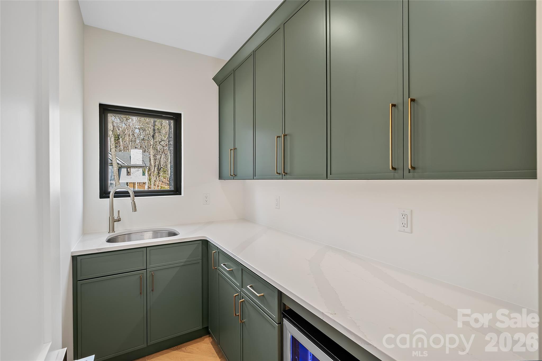 643 Settlers Trail — Mars Hill