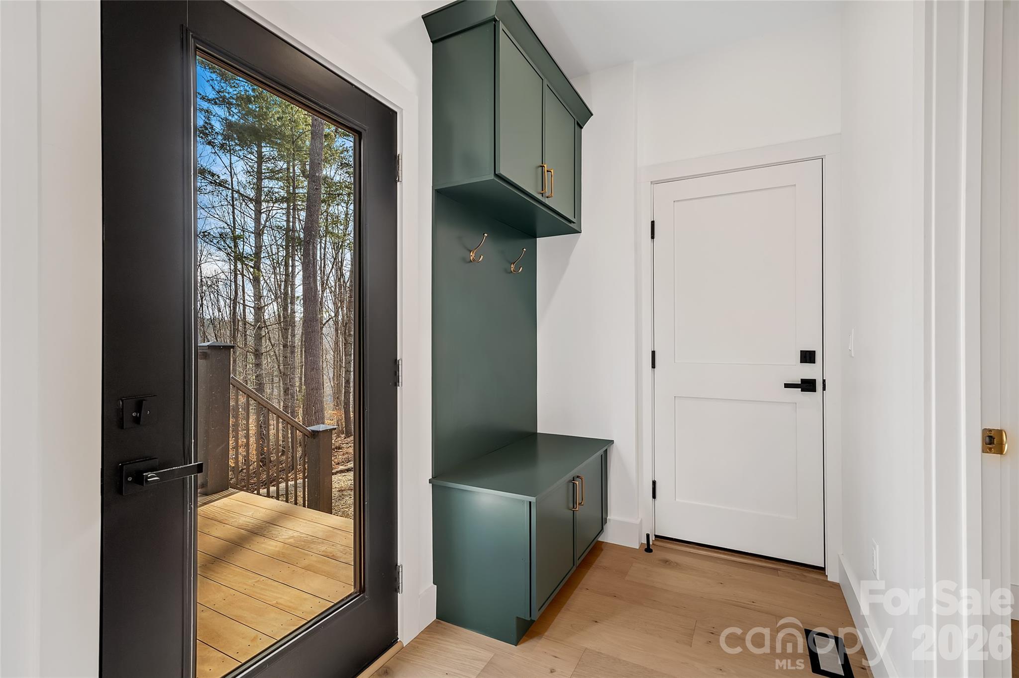 643 Settlers Trail — Mars Hill