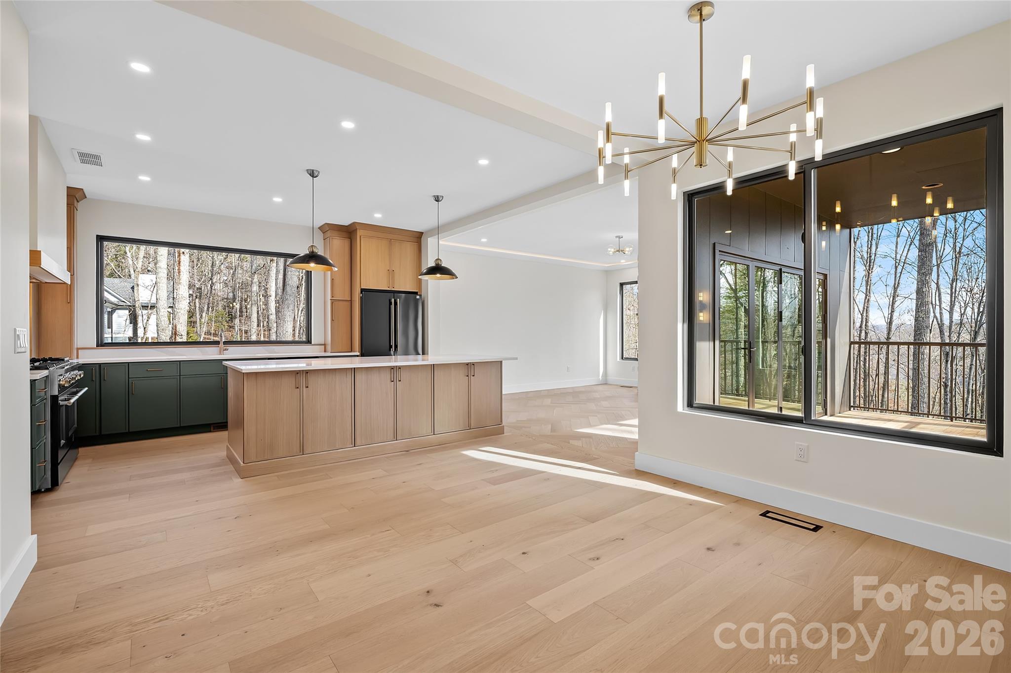 643 Settlers Trail — Mars Hill