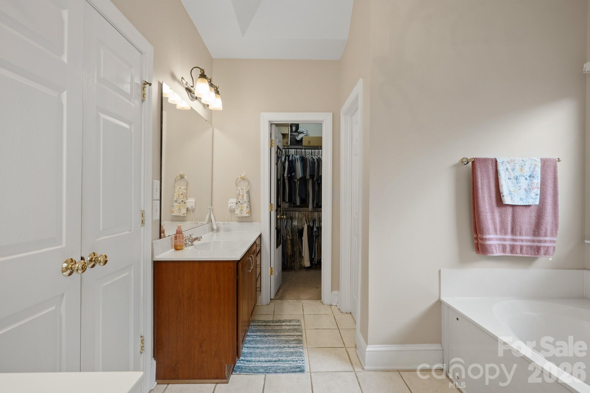 837 Shetland Place NW — Concord