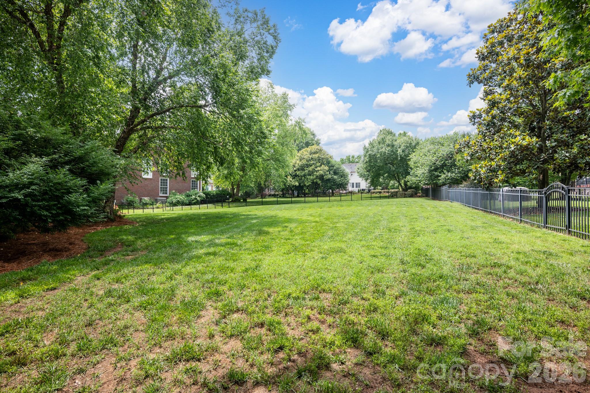 837 Shetland Place NW — Concord