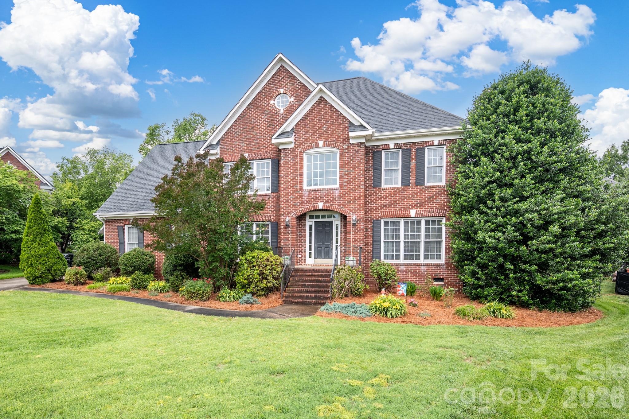 837 Shetland Place NW — Concord
