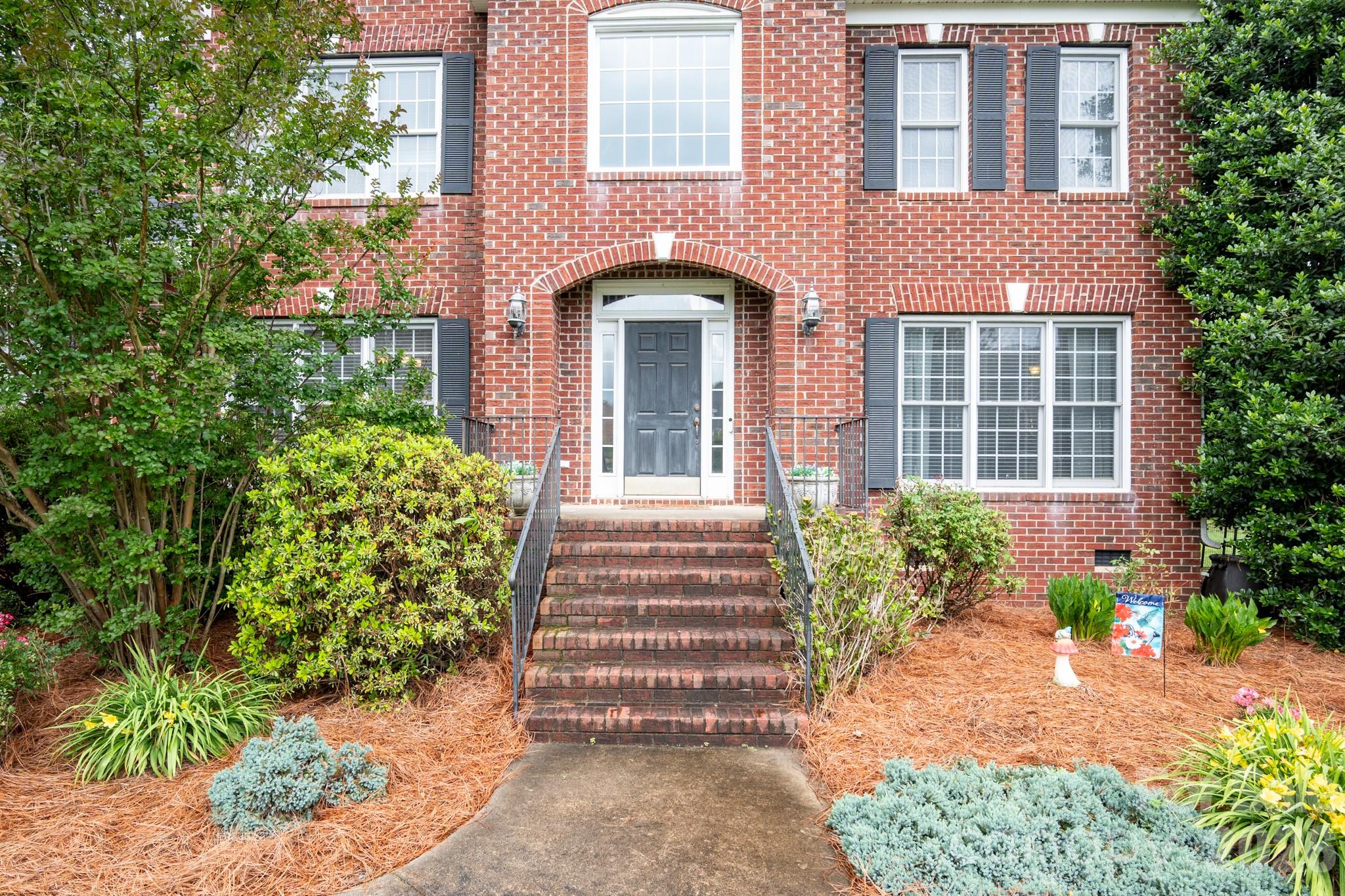837 Shetland Place NW — Concord