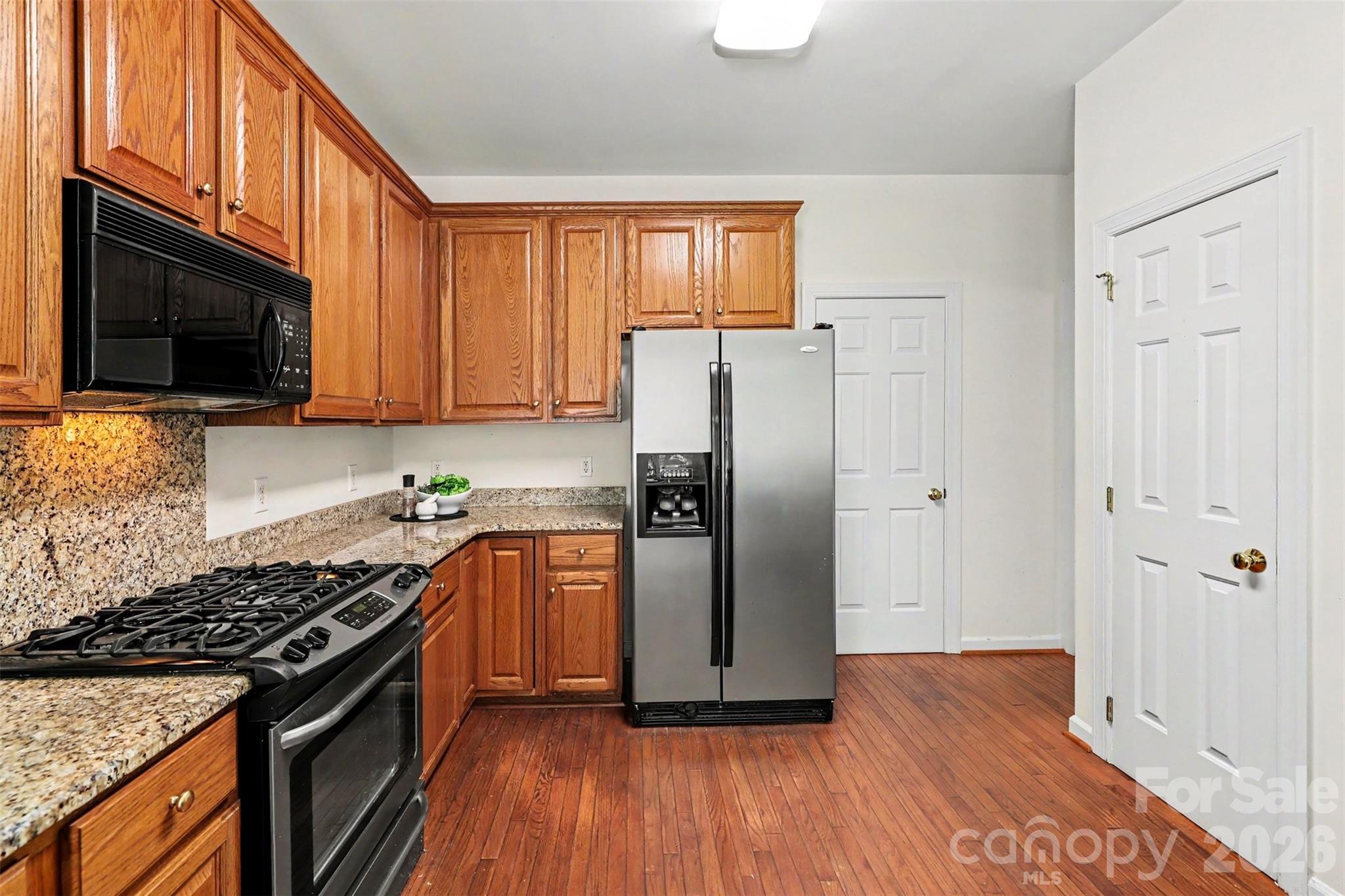 4726 Shannamara Drive — Matthews