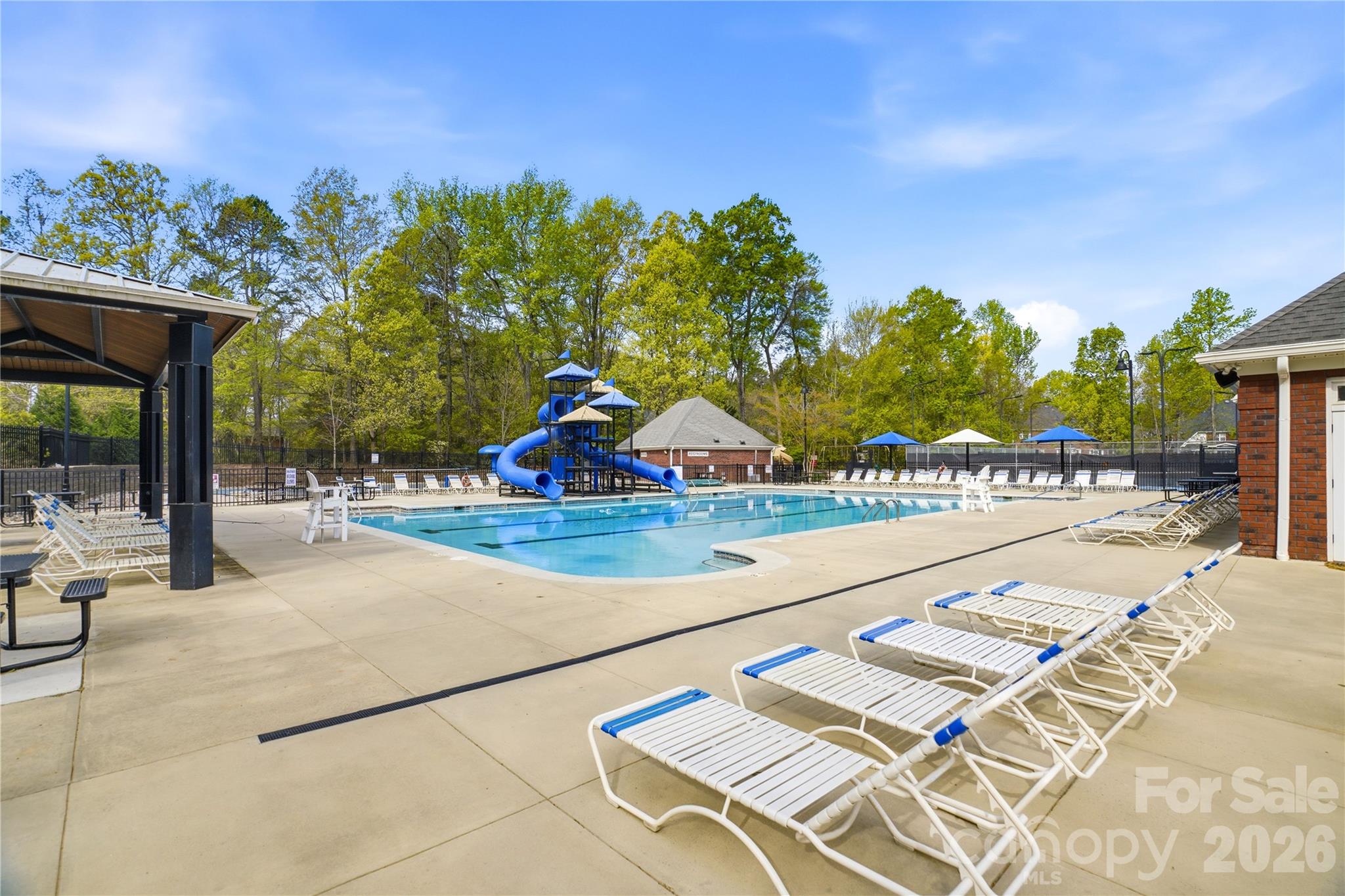 4726 Shannamara Drive — Matthews