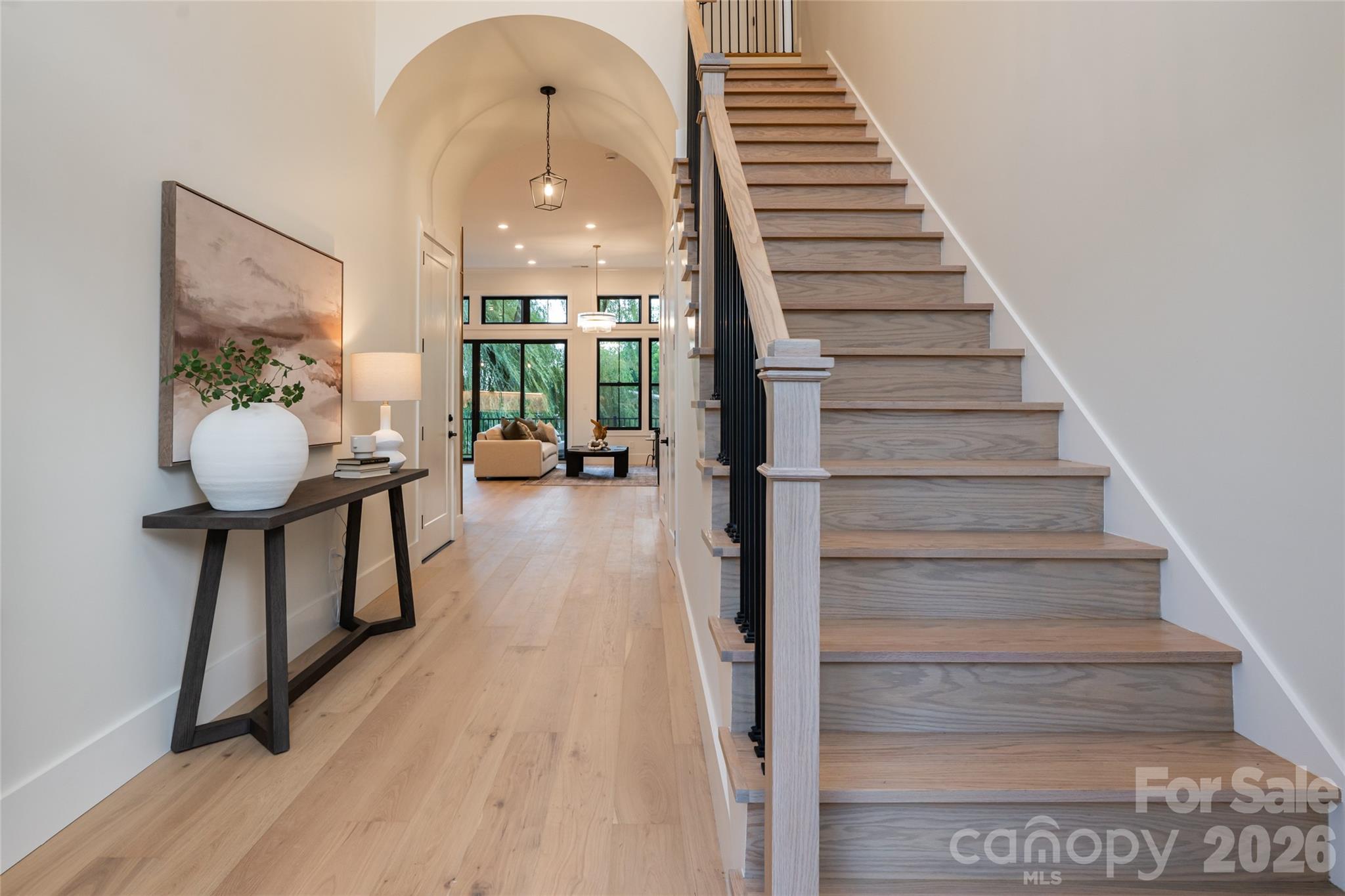 6 Dailey Drive — Asheville