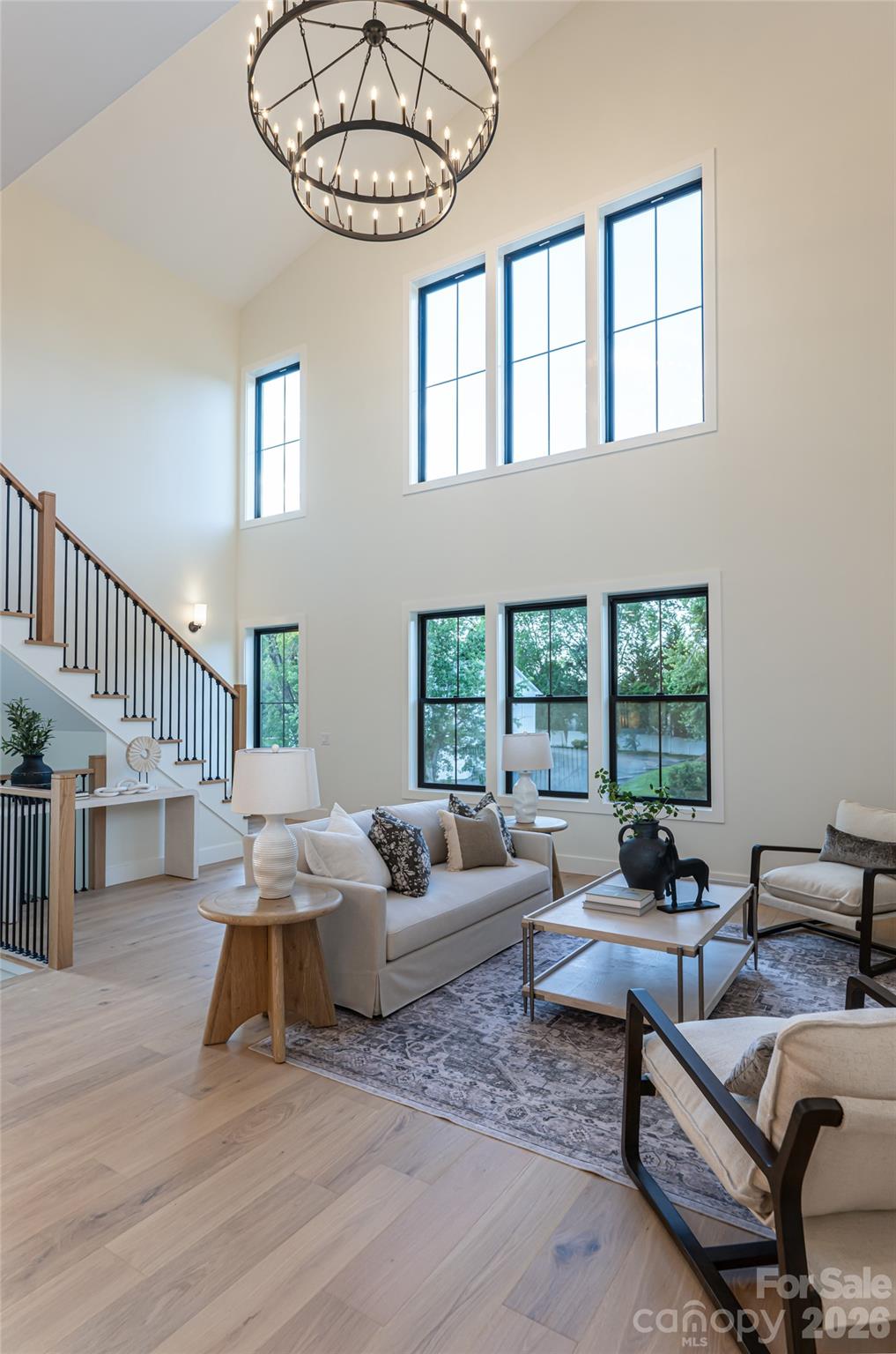 6 Dailey Drive — Asheville