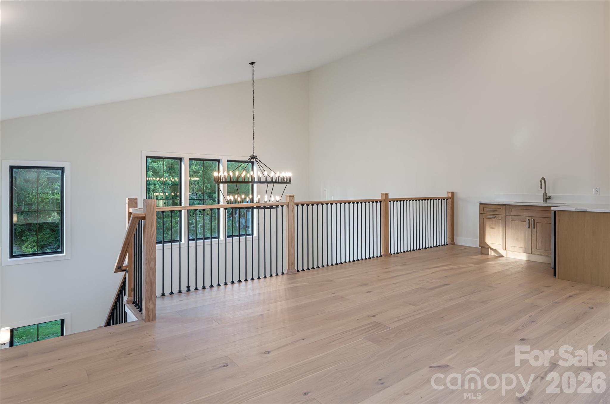 6 Dailey Drive — Asheville