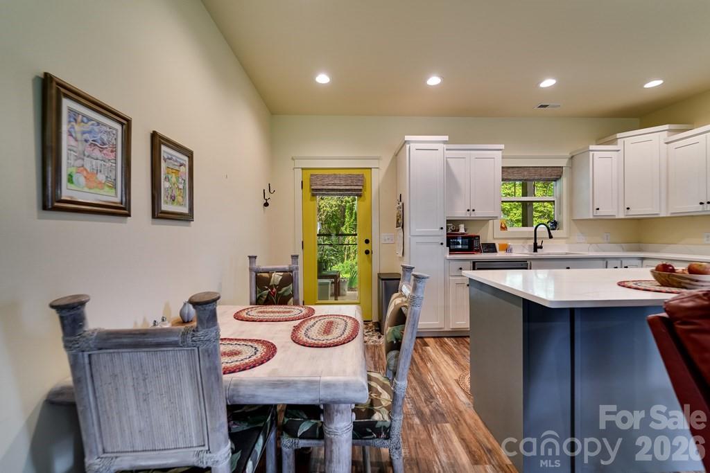 190 FORT HEMBREE Road — Hayesville