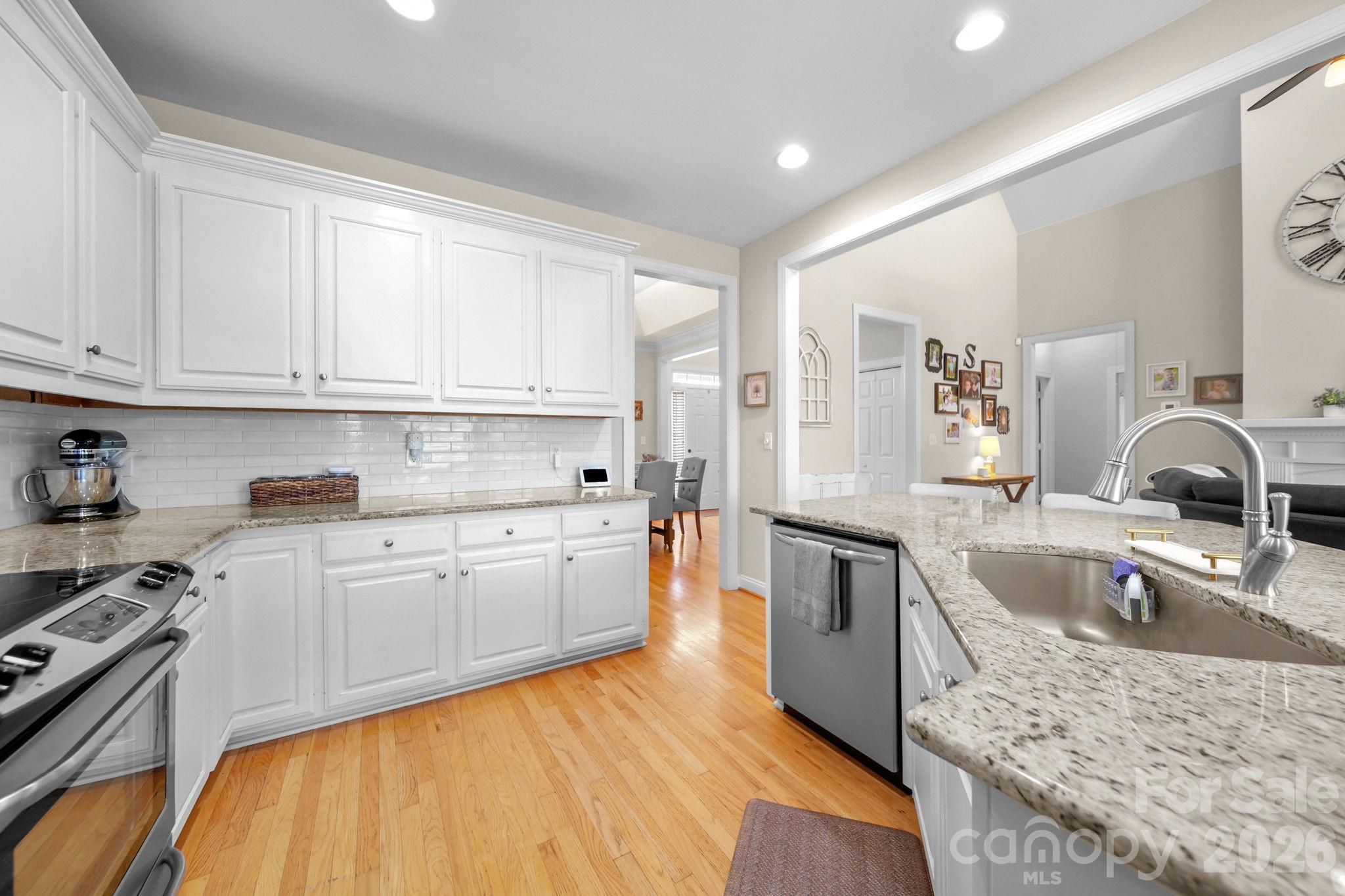 2318 Cardinal Ridge Lane — Wingate