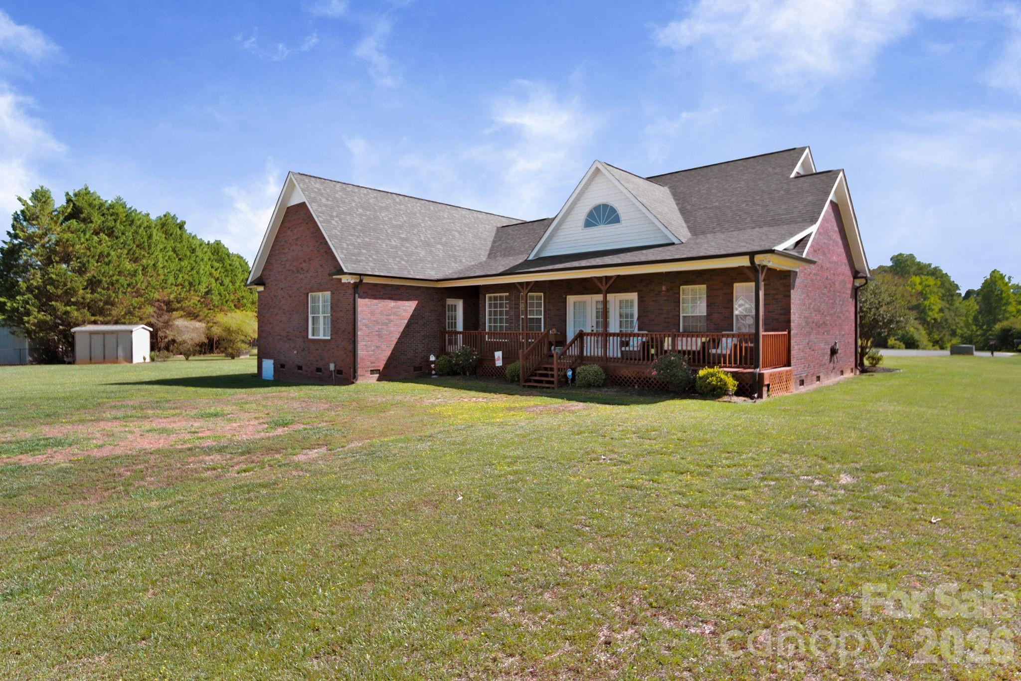 2318 Cardinal Ridge Lane — Wingate