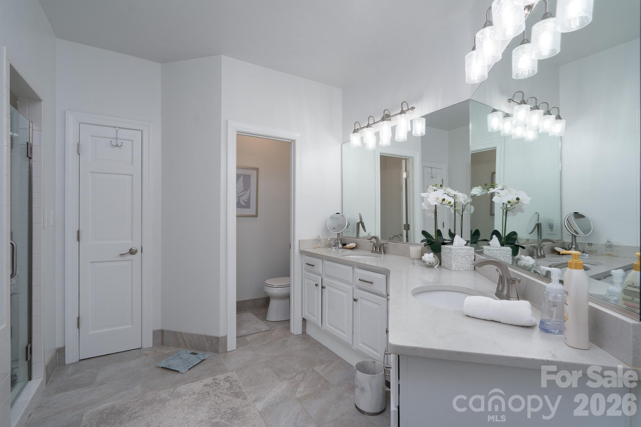444 Millingport Lane — New London