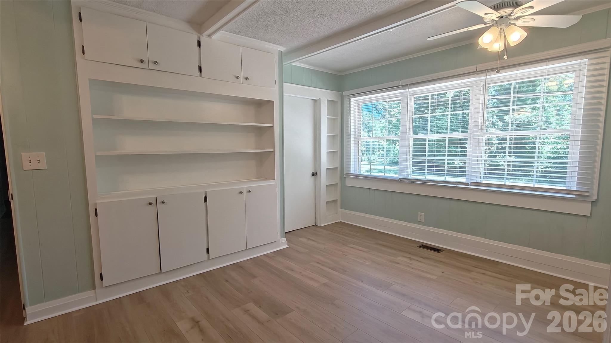 8710 Stokes Ferry Road — Salisbury