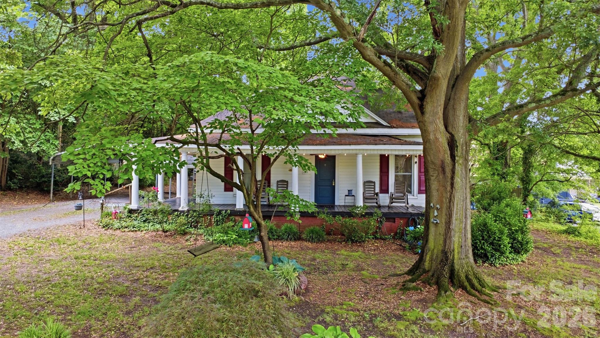 1815 Hemlock Avenue — Gastonia