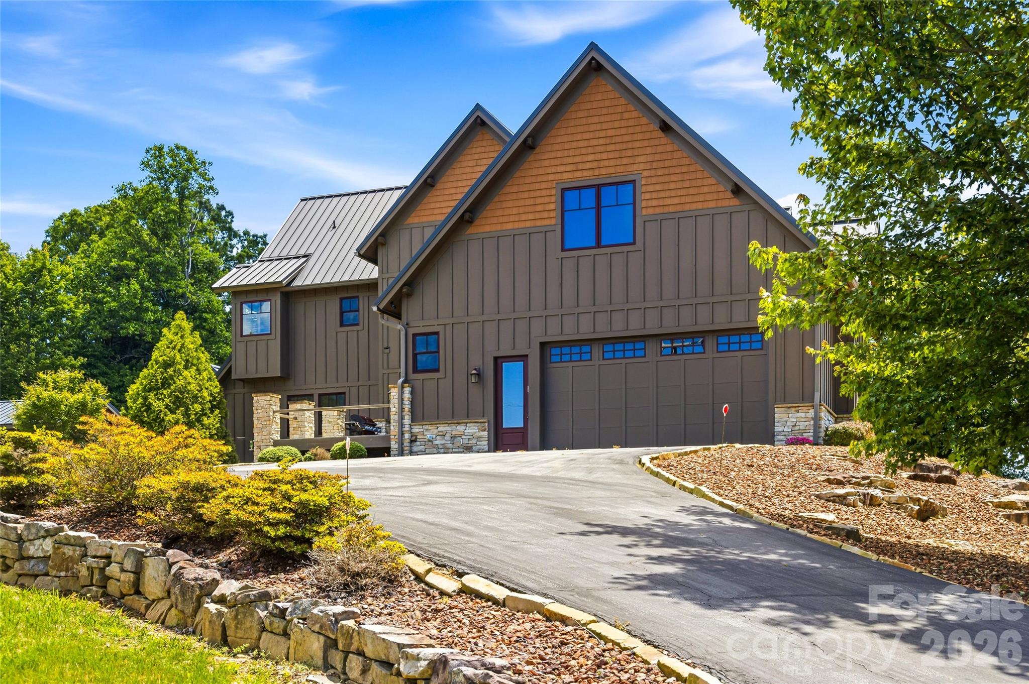4862 Pinnacle Mountain Road — Zirconia