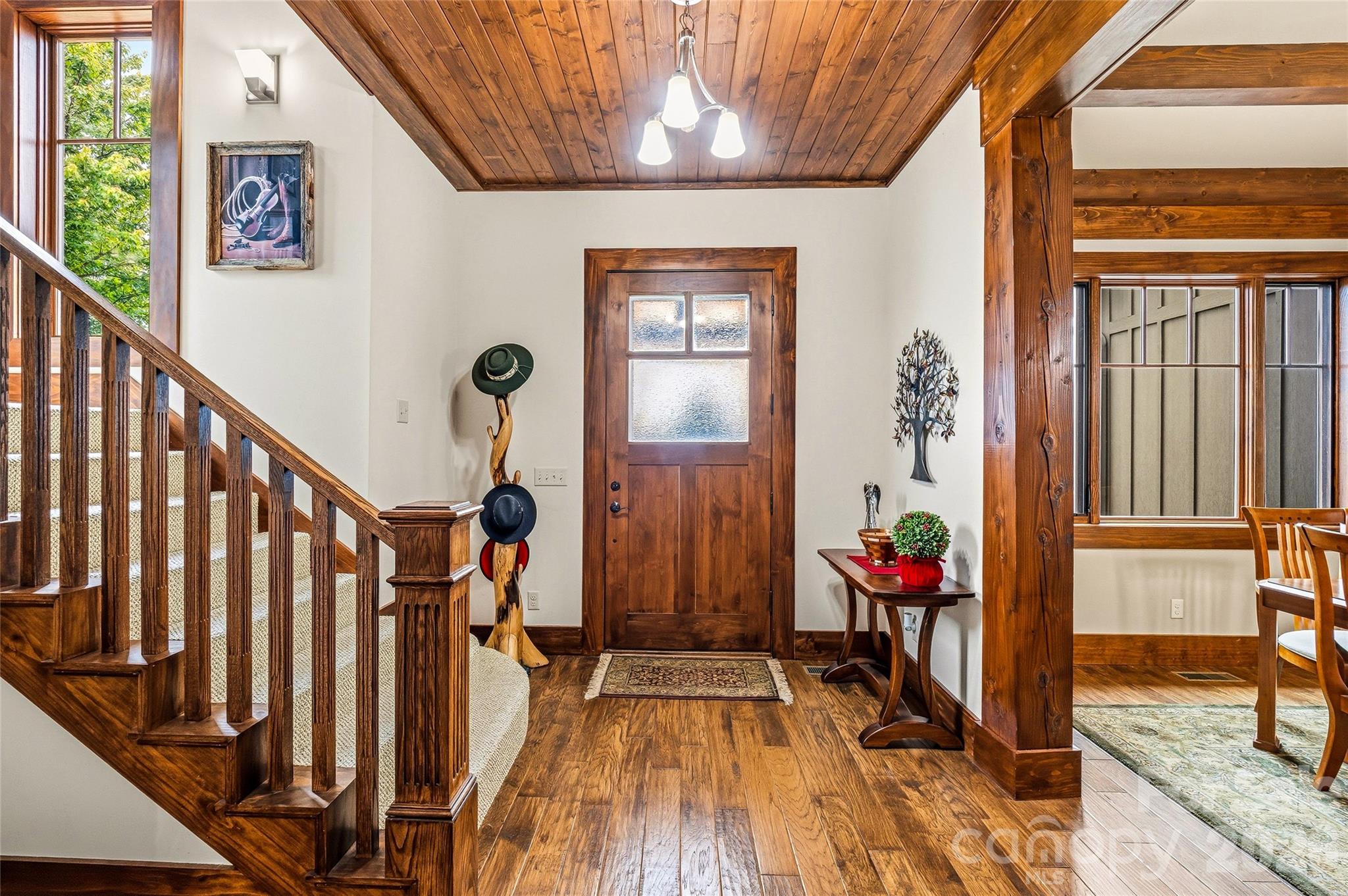4862 Pinnacle Mountain Road — Zirconia