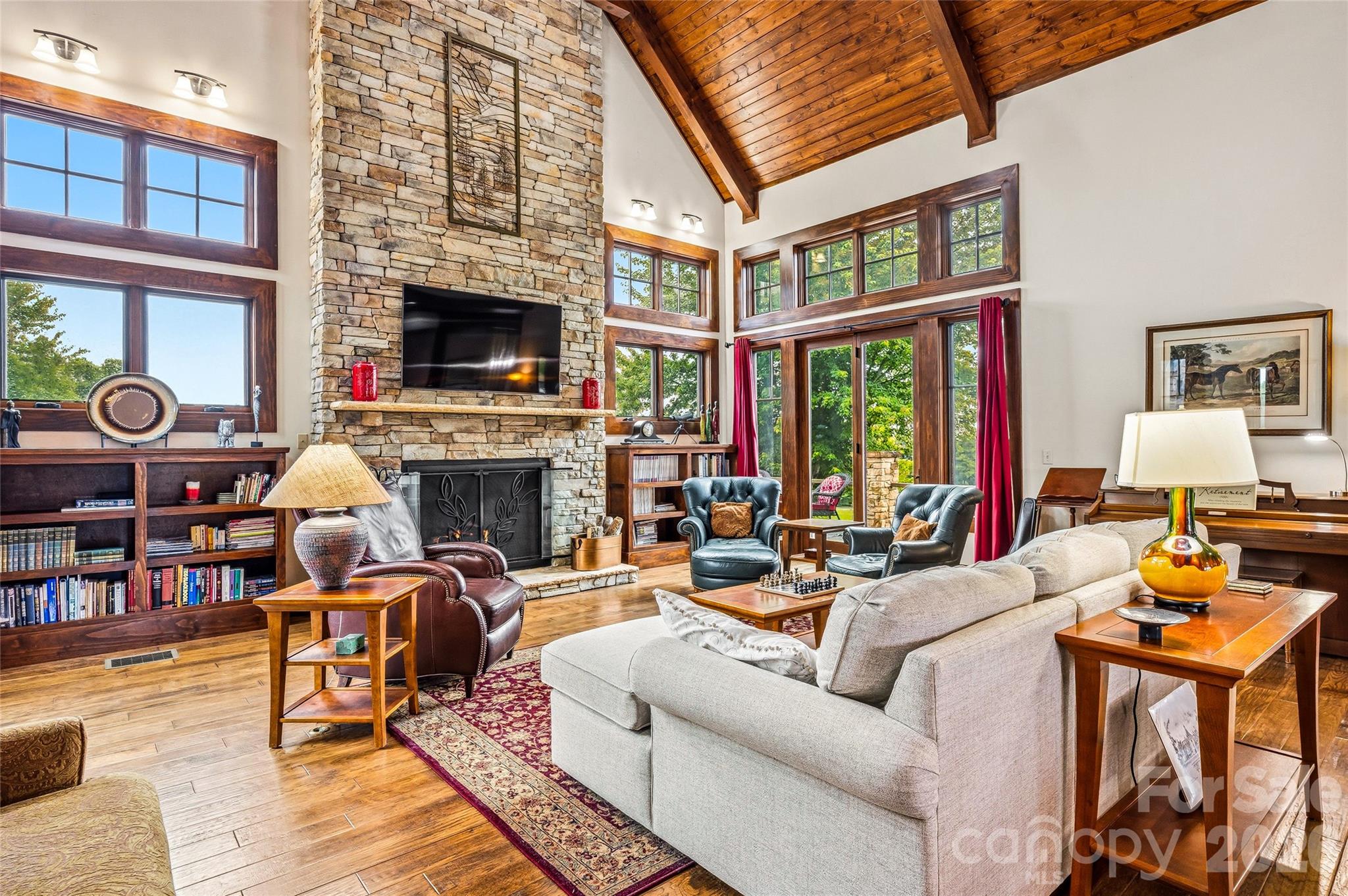 4862 Pinnacle Mountain Road — Zirconia