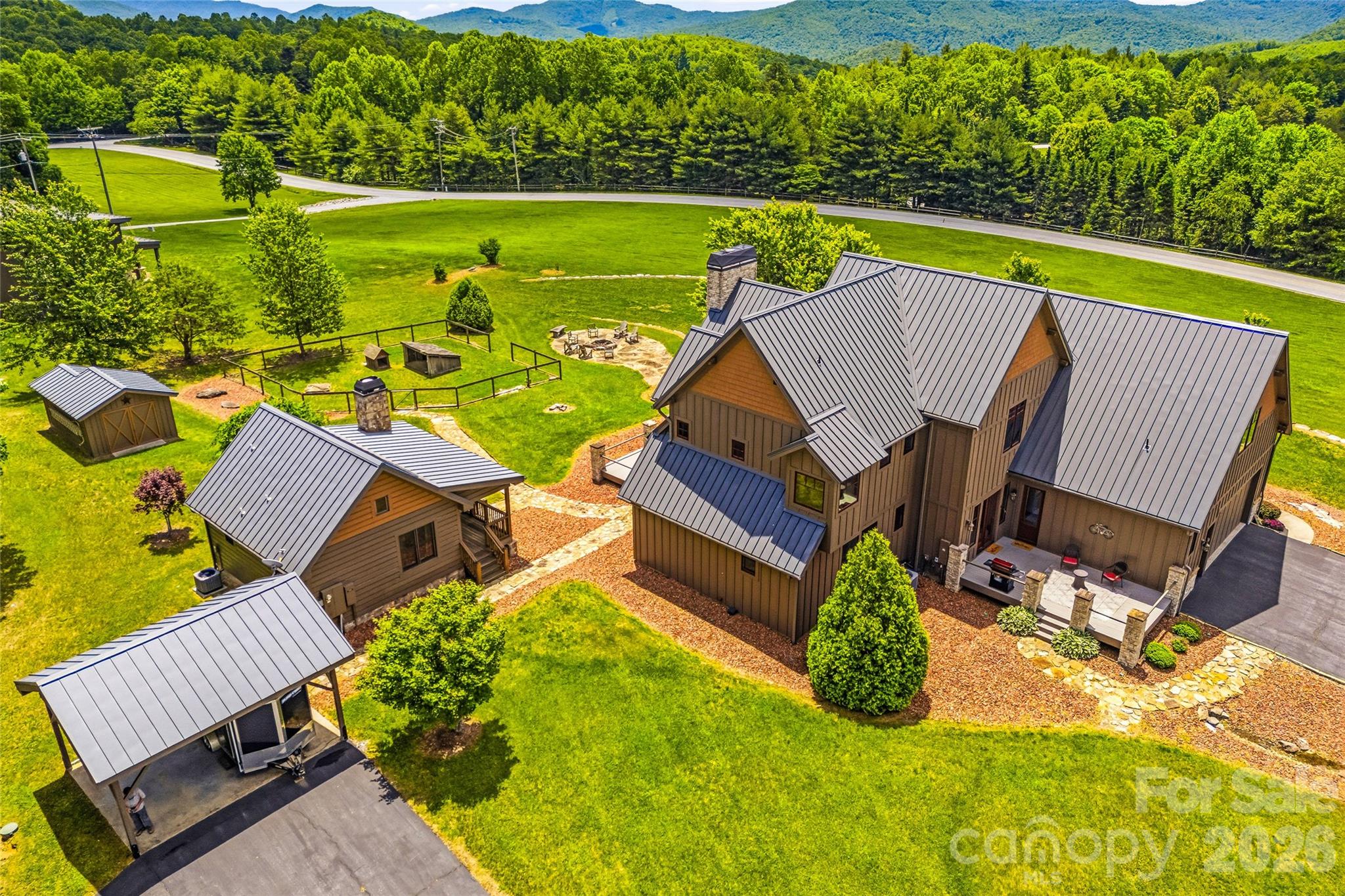 4862 Pinnacle Mountain Road — Zirconia