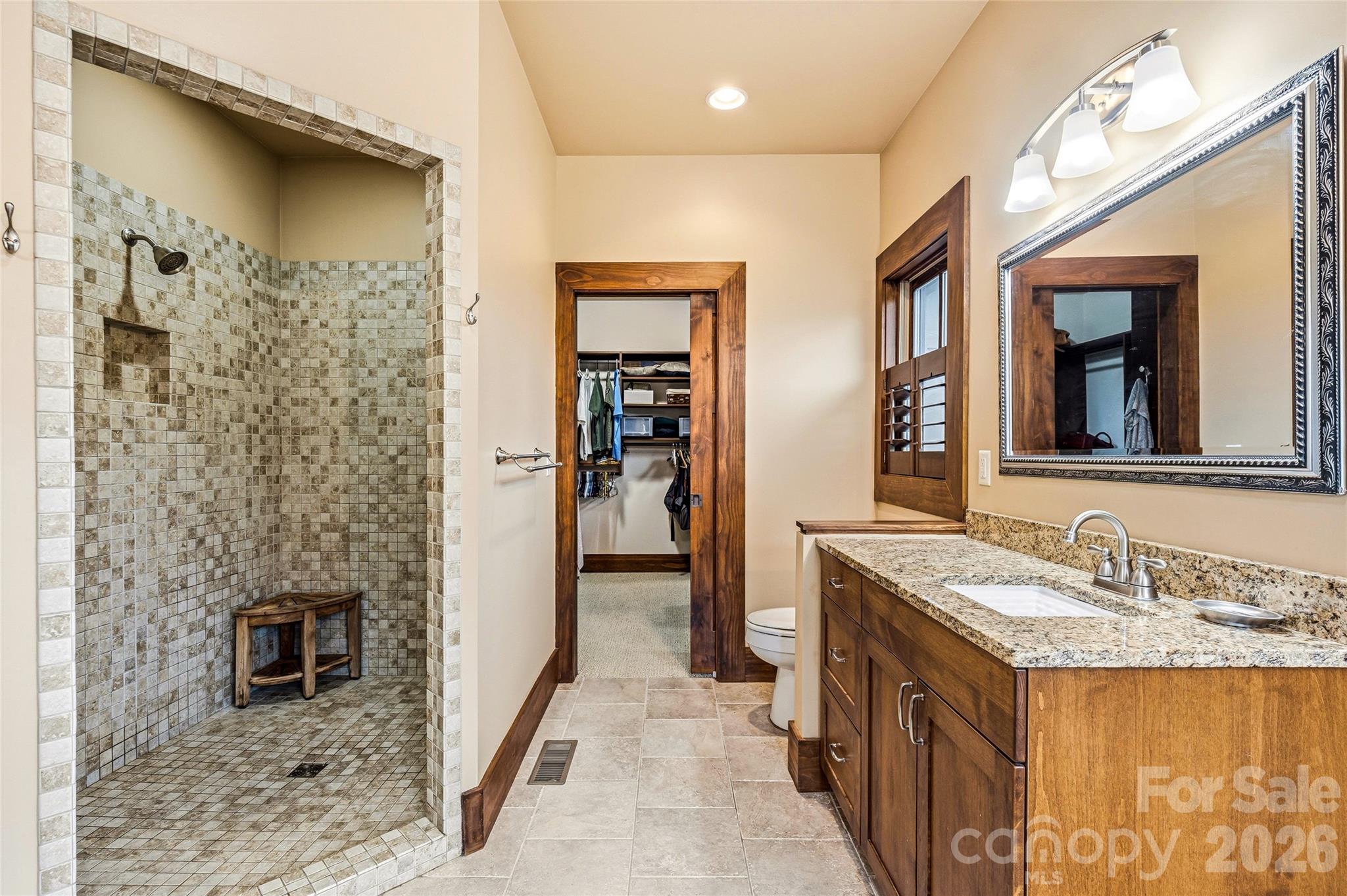 4862 Pinnacle Mountain Road — Zirconia