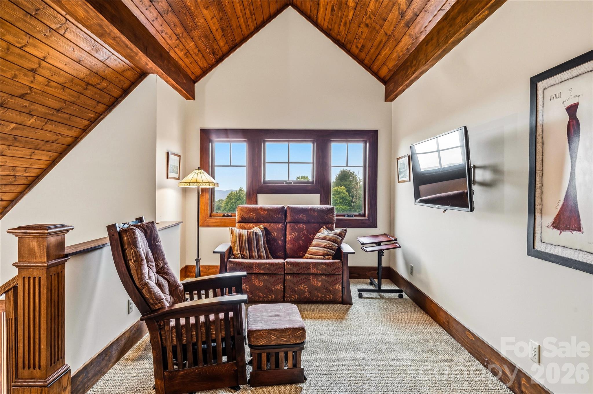 4862 Pinnacle Mountain Road — Zirconia