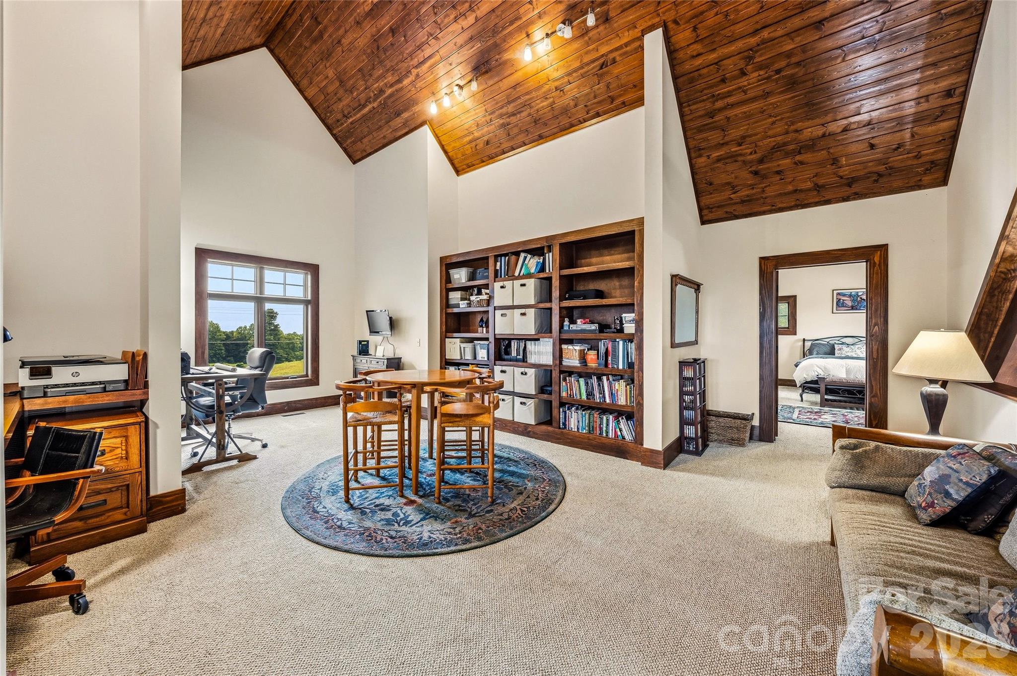 4862 Pinnacle Mountain Road — Zirconia