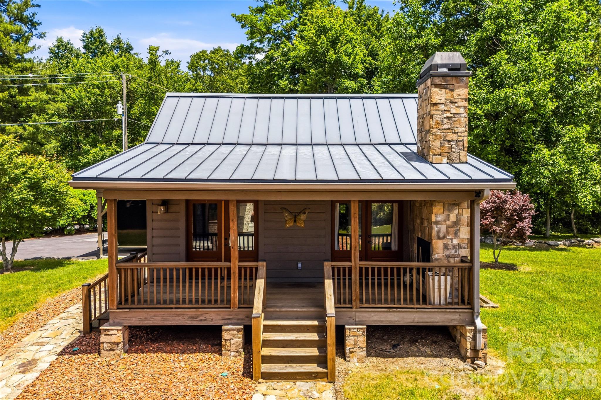 4862 Pinnacle Mountain Road — Zirconia