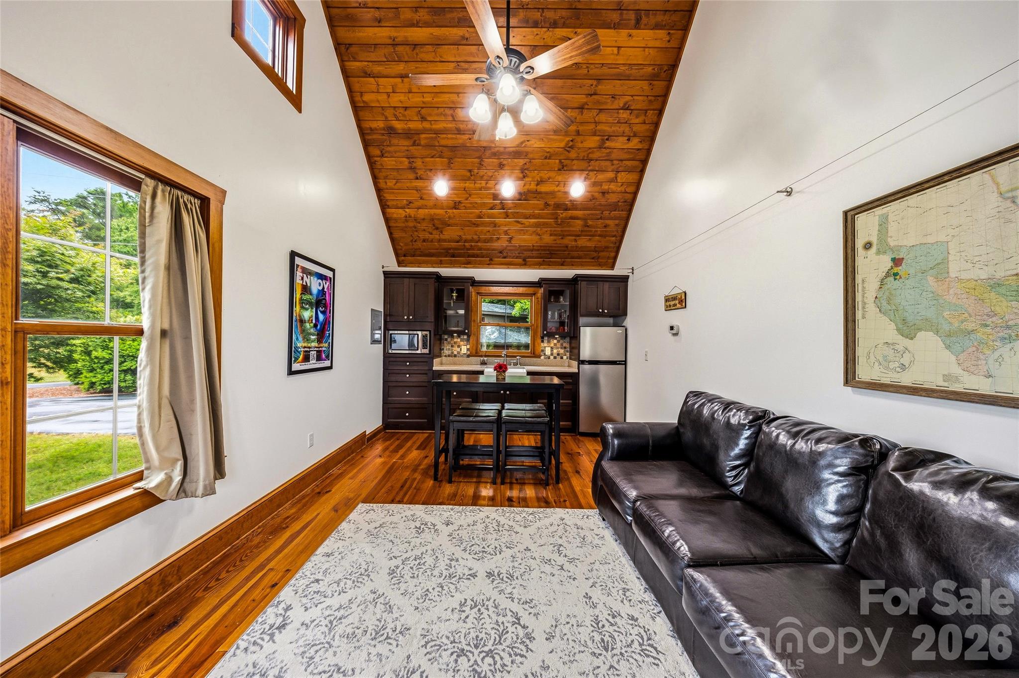 4862 Pinnacle Mountain Road — Zirconia
