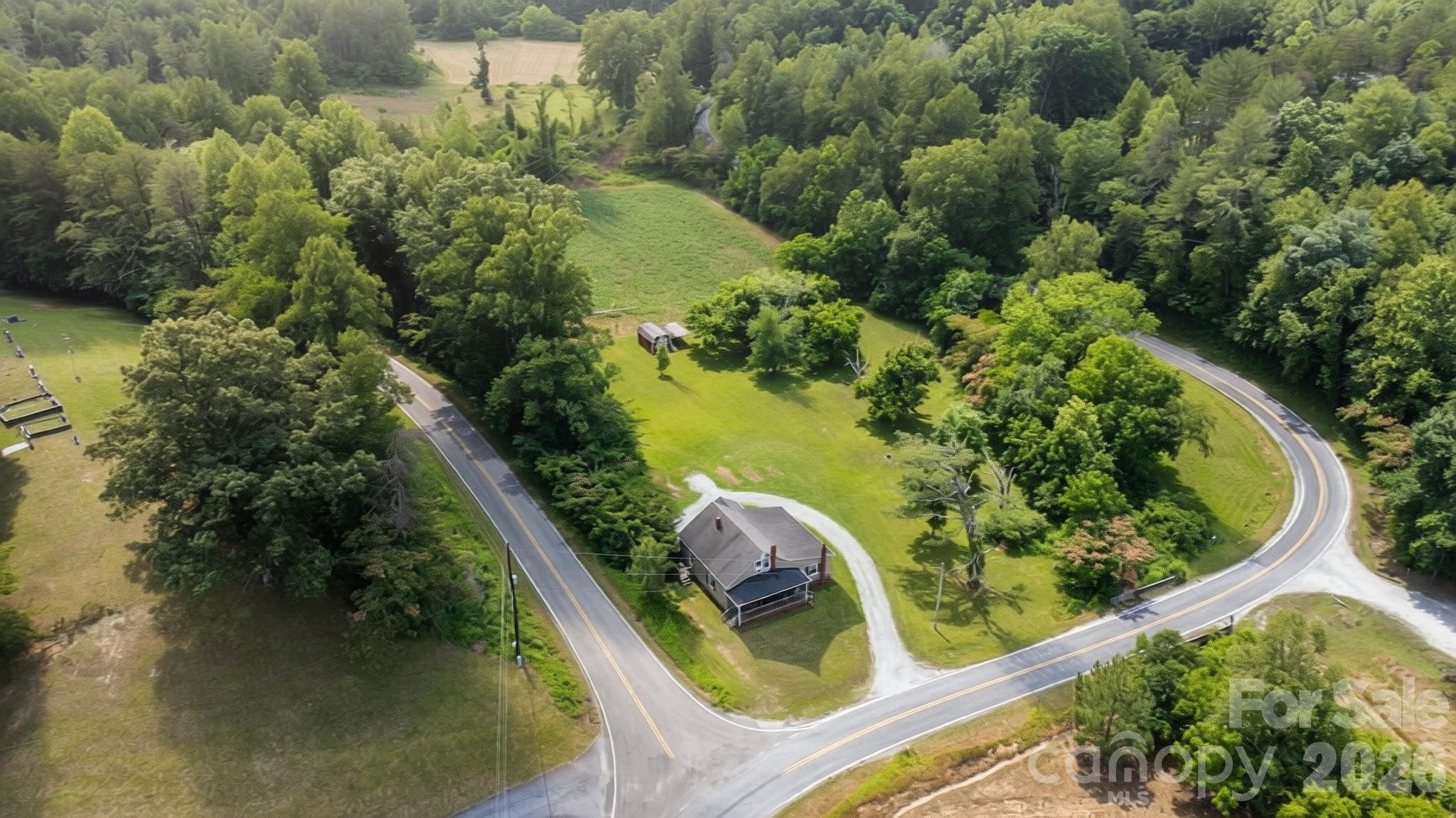 2970 Zacks Fork Road — Lenoir