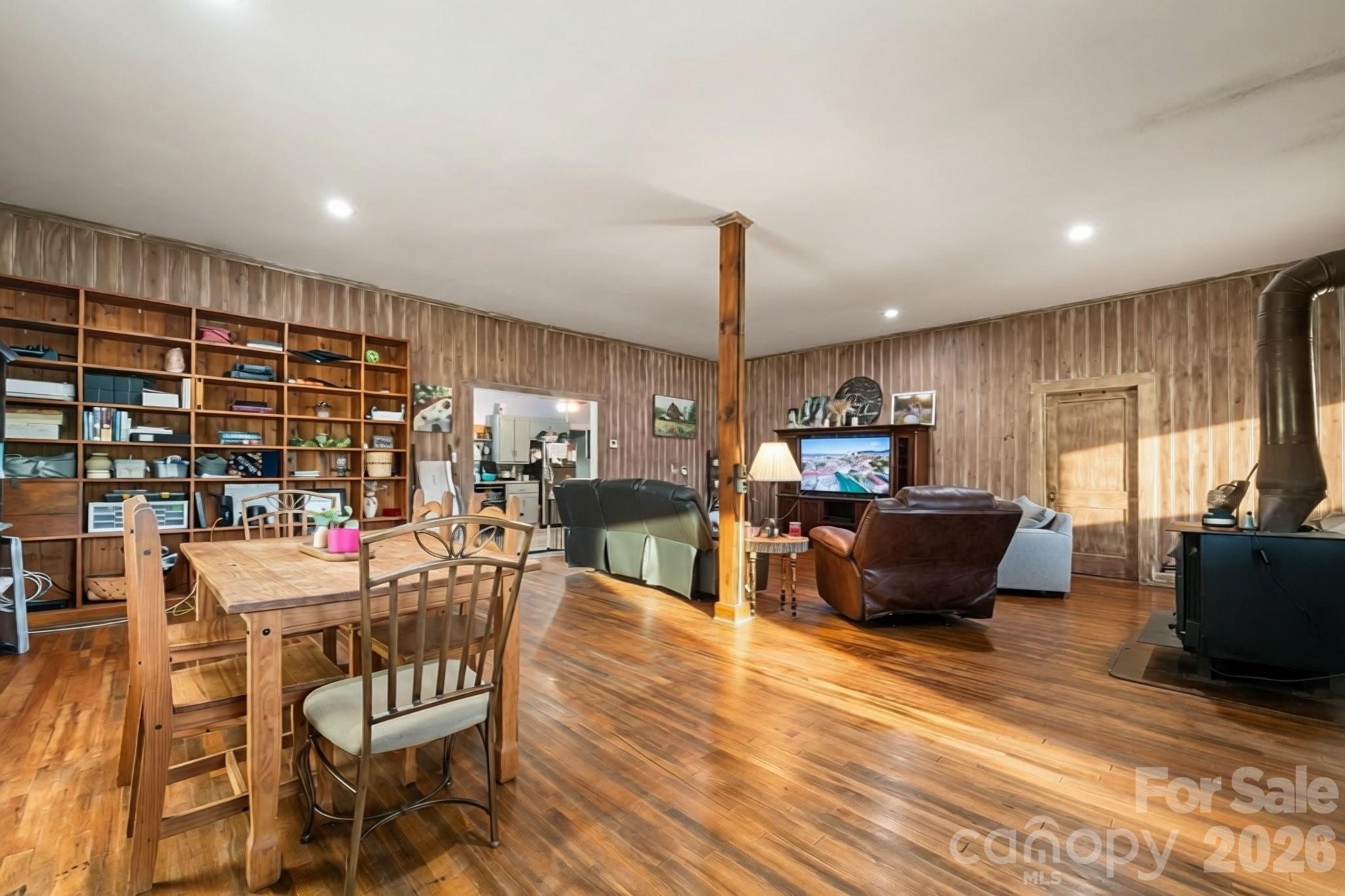 2970 Zacks Fork Road — Lenoir