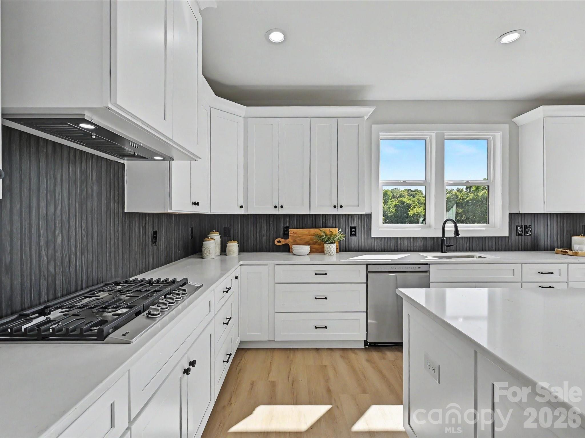 163 Lone Pine Road — Statesville