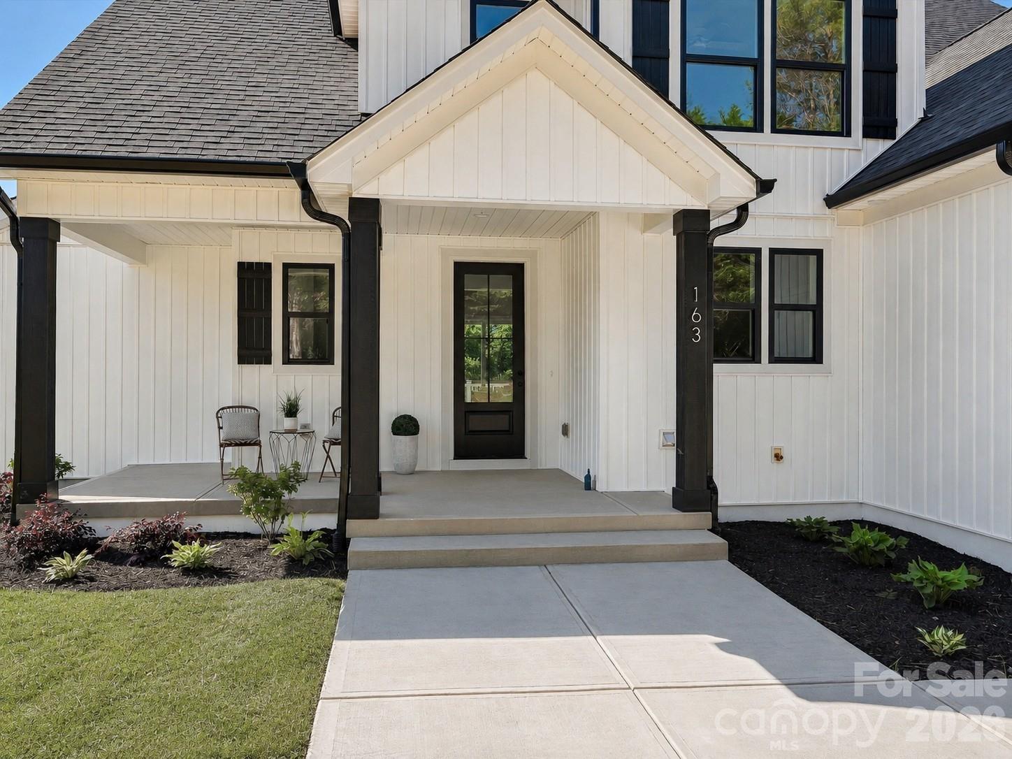 163 Lone Pine Road — Statesville