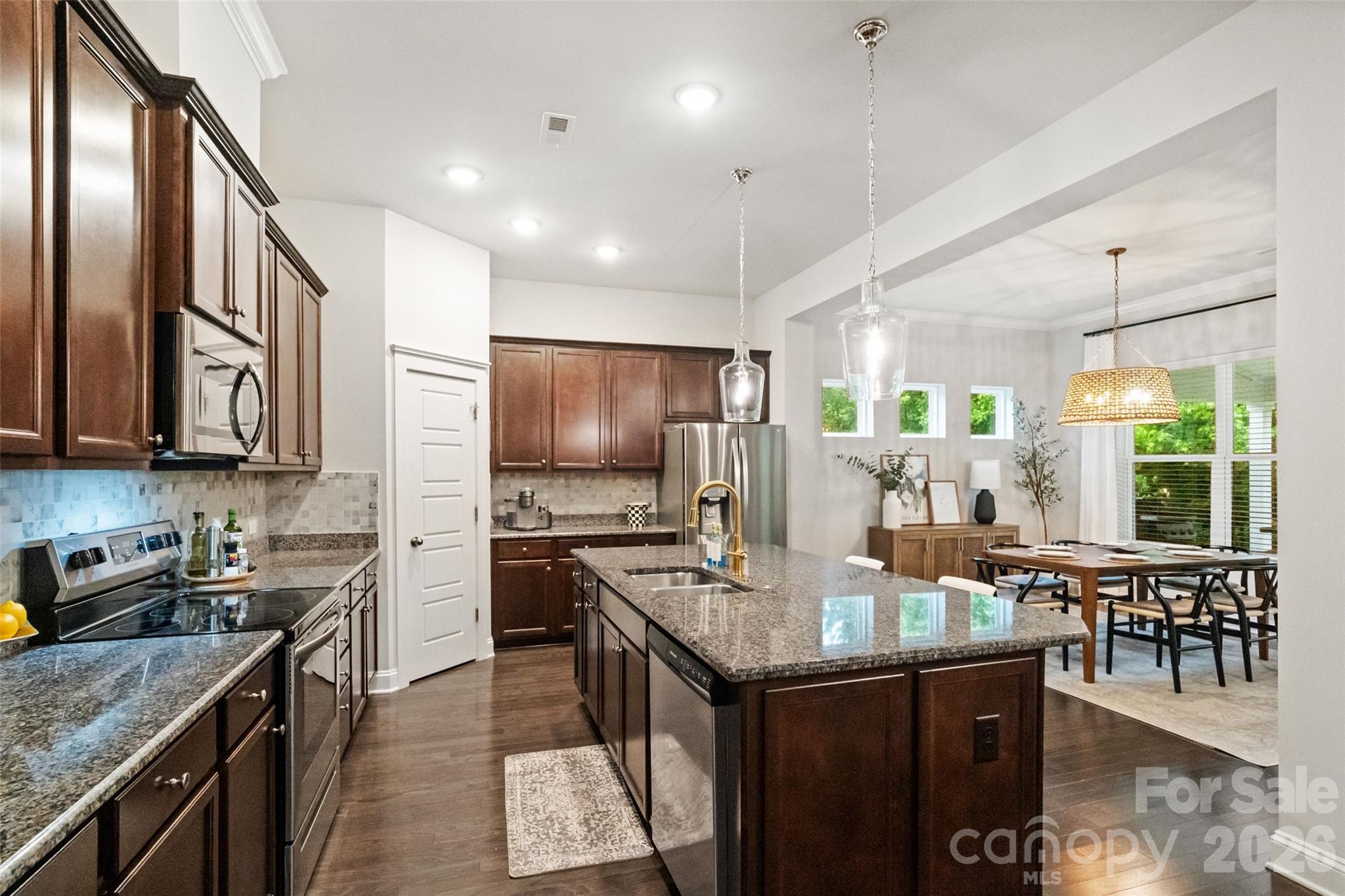 1887 Felts Parkway — Fort Mill
