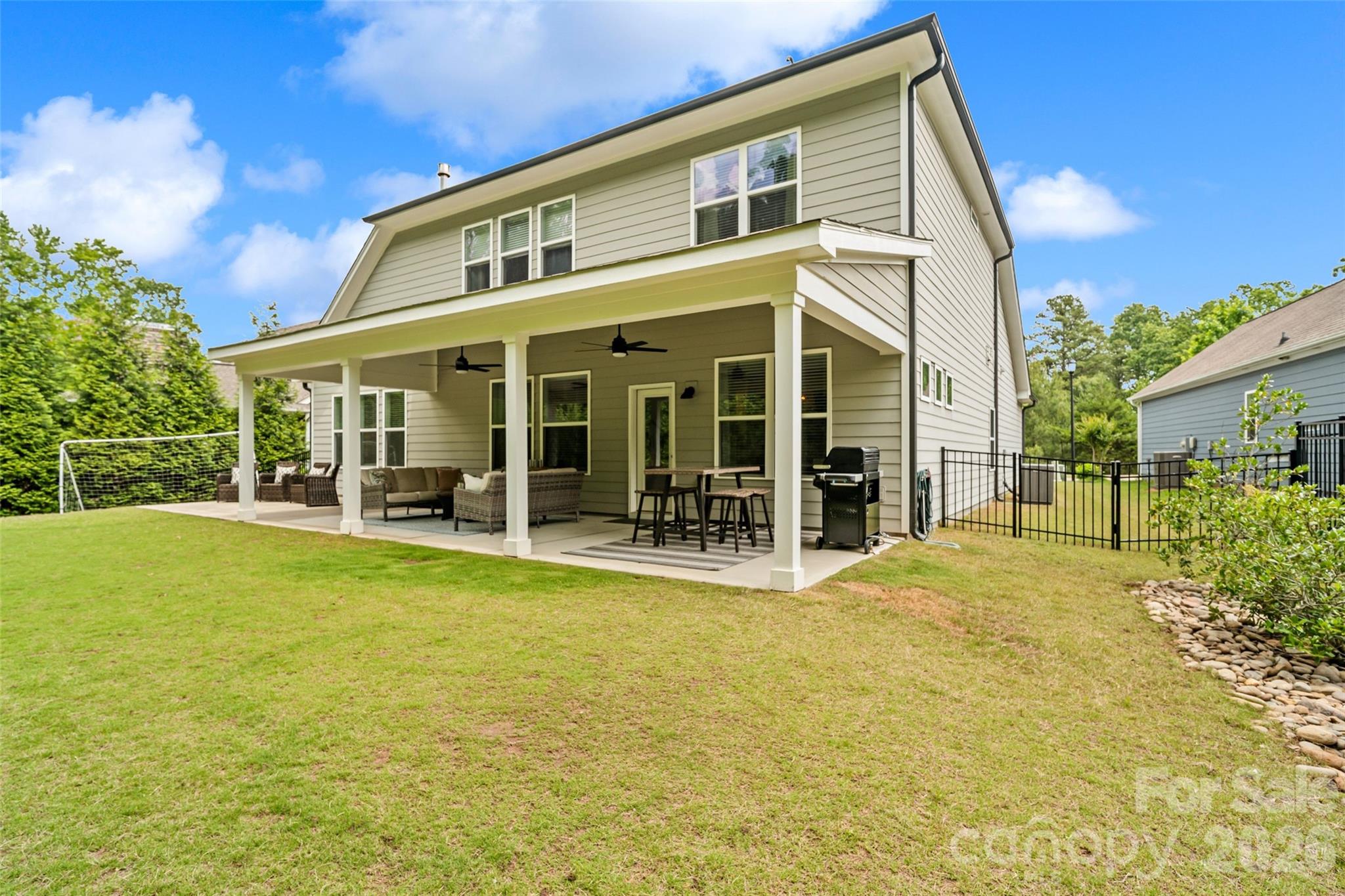 1887 Felts Parkway — Fort Mill