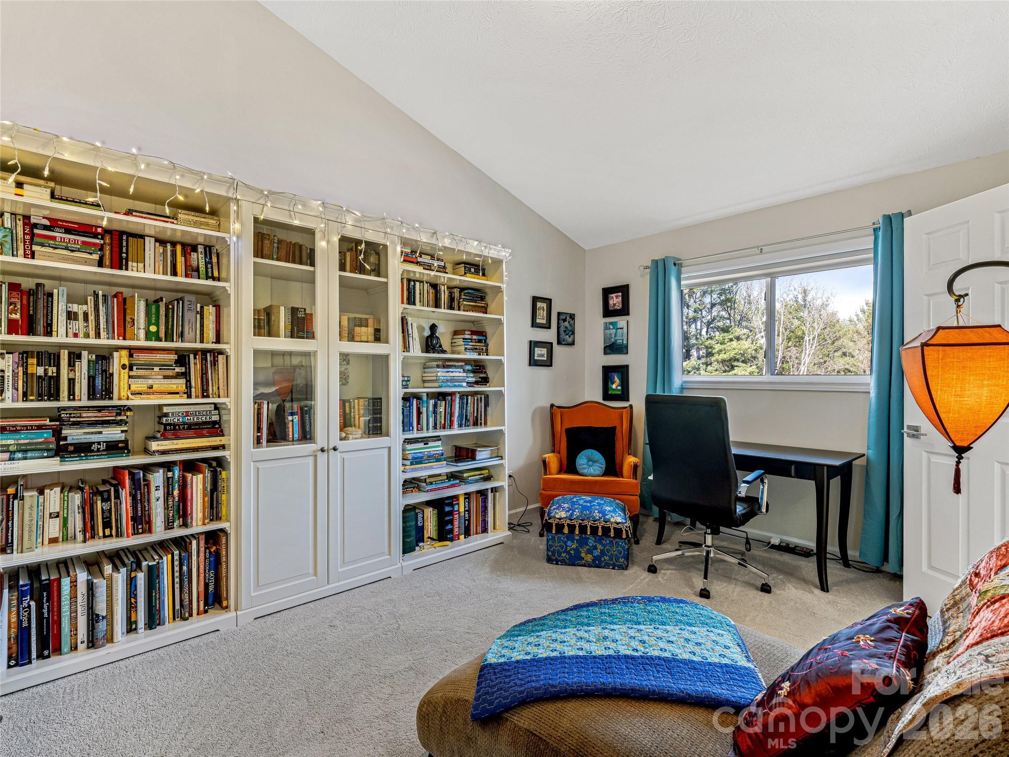 150 Hobby Horse Lane — Hendersonville