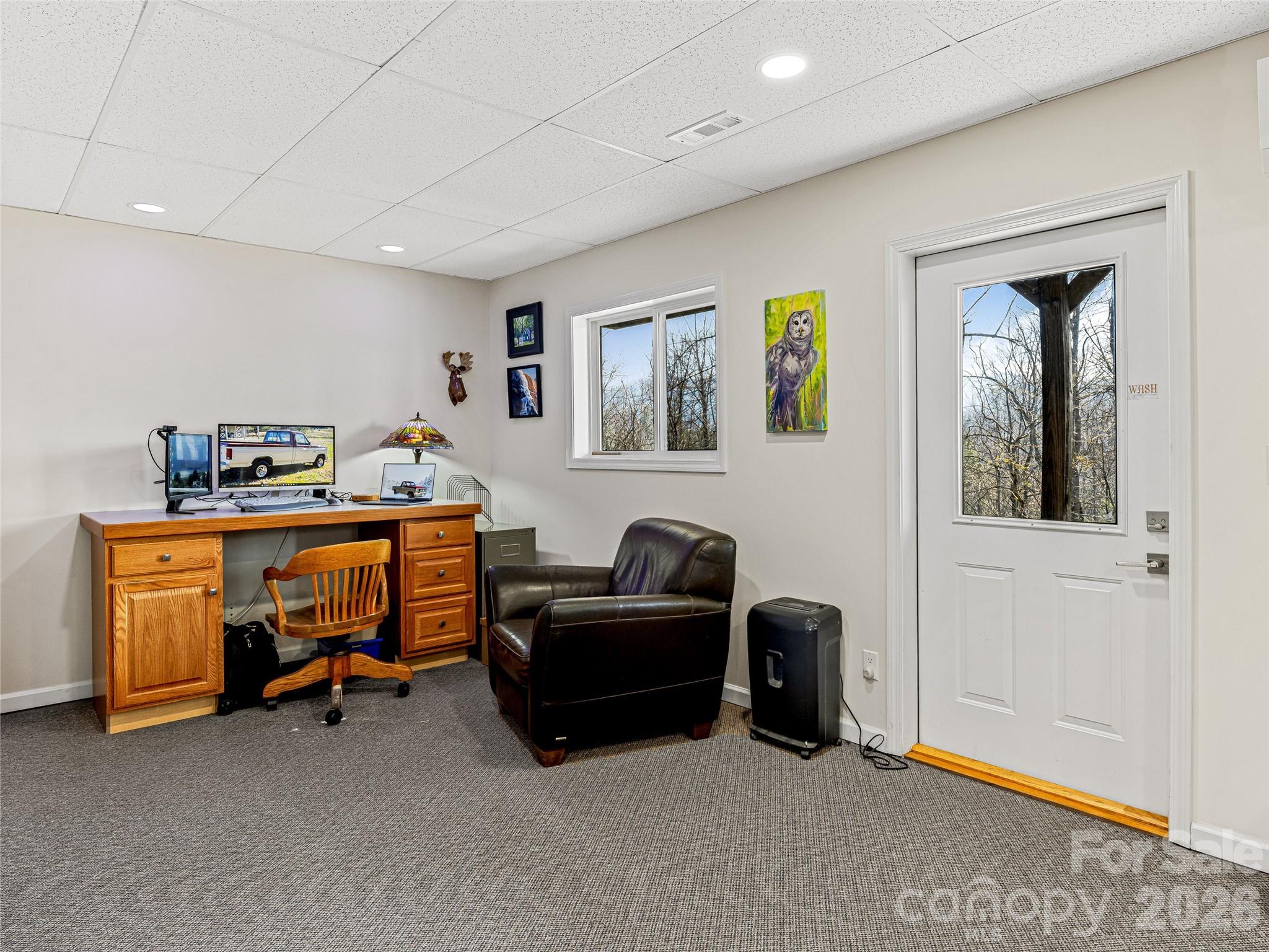 150 Hobby Horse Lane — Hendersonville