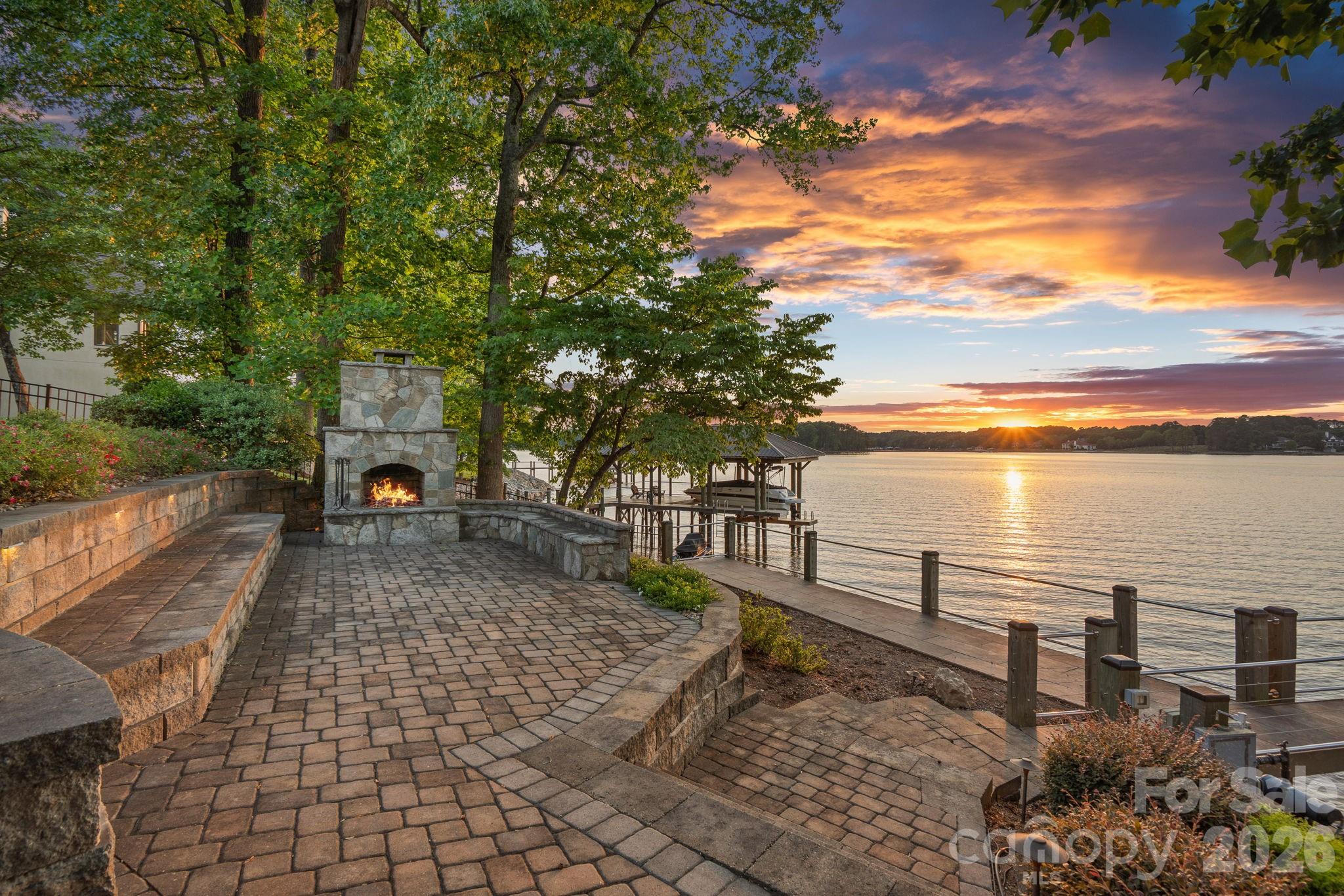 170 Fawn Lane — Mooresville