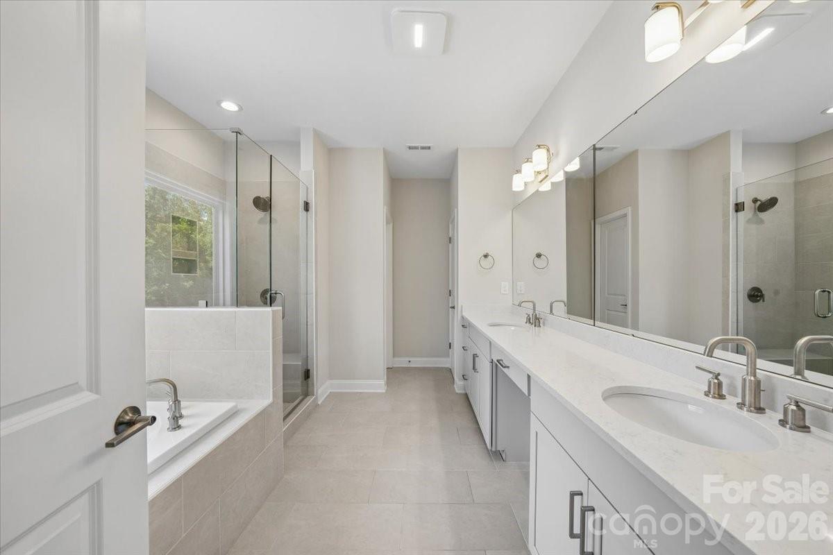 2318 Excalibur Drive — Indian Land