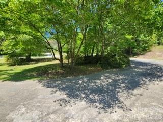 2333 Lynwood Drive — Lancaster
