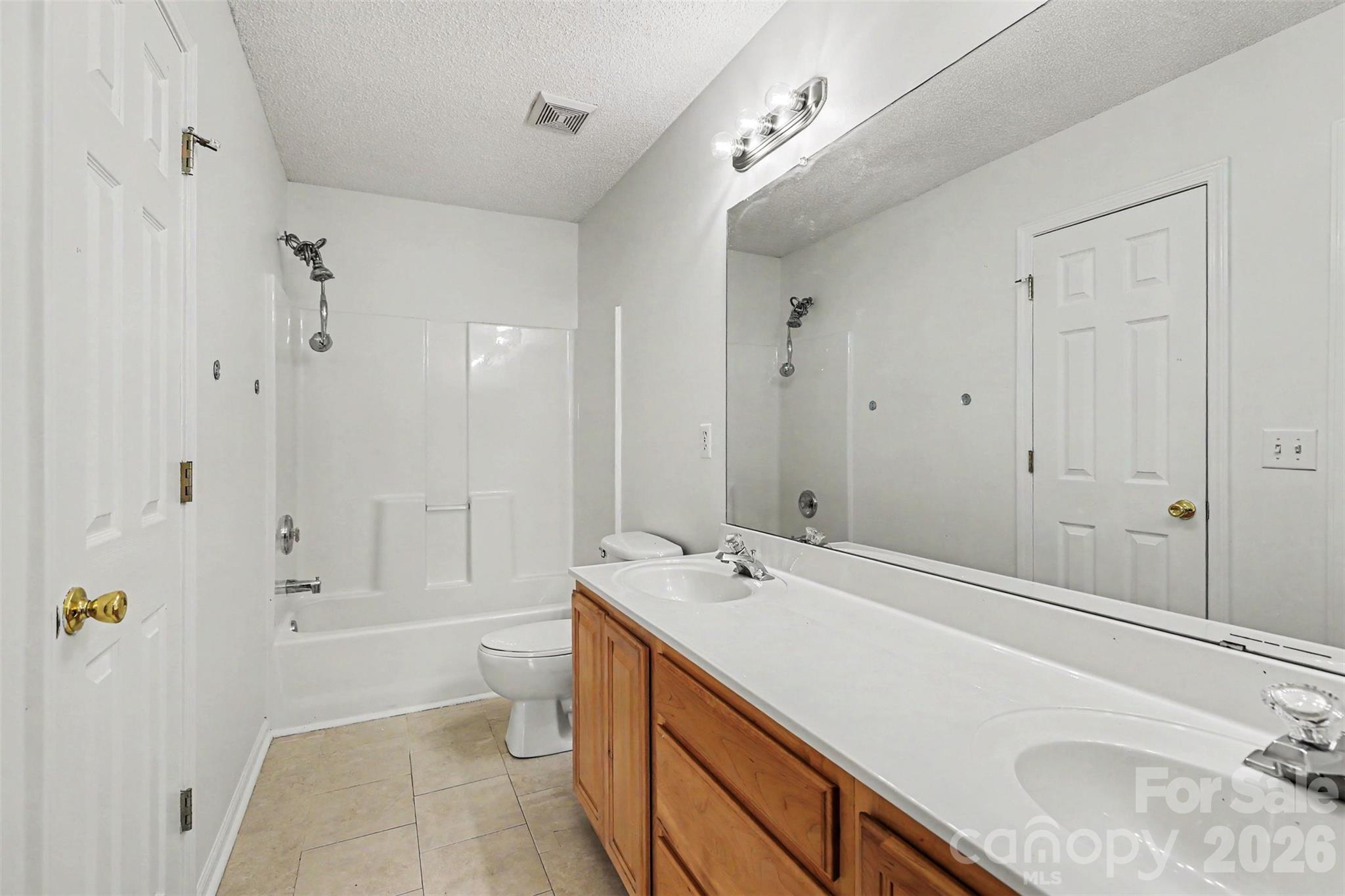 15540 Asterwind Court — Charlotte