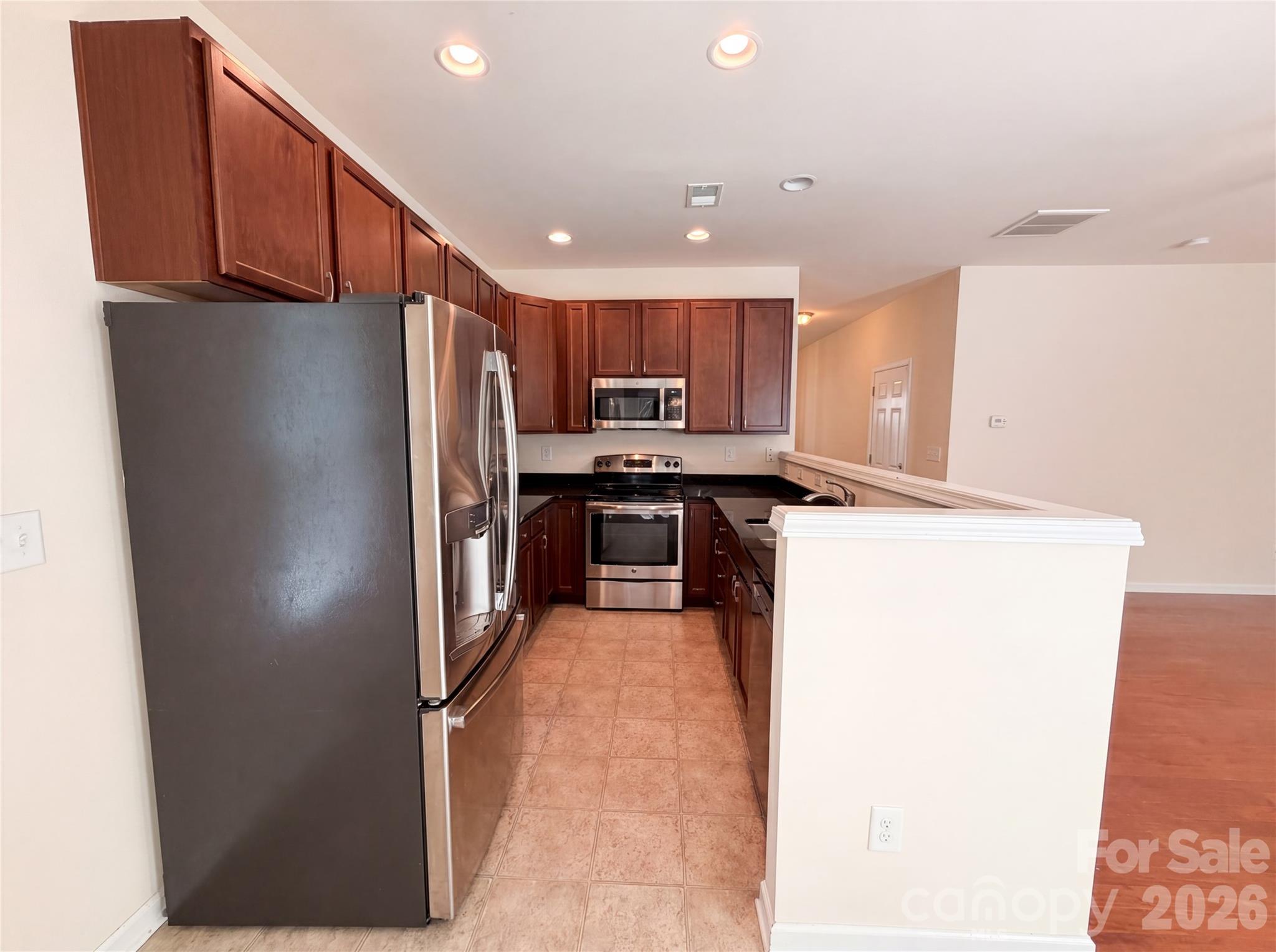 13809 Singleleaf Lane — Charlotte