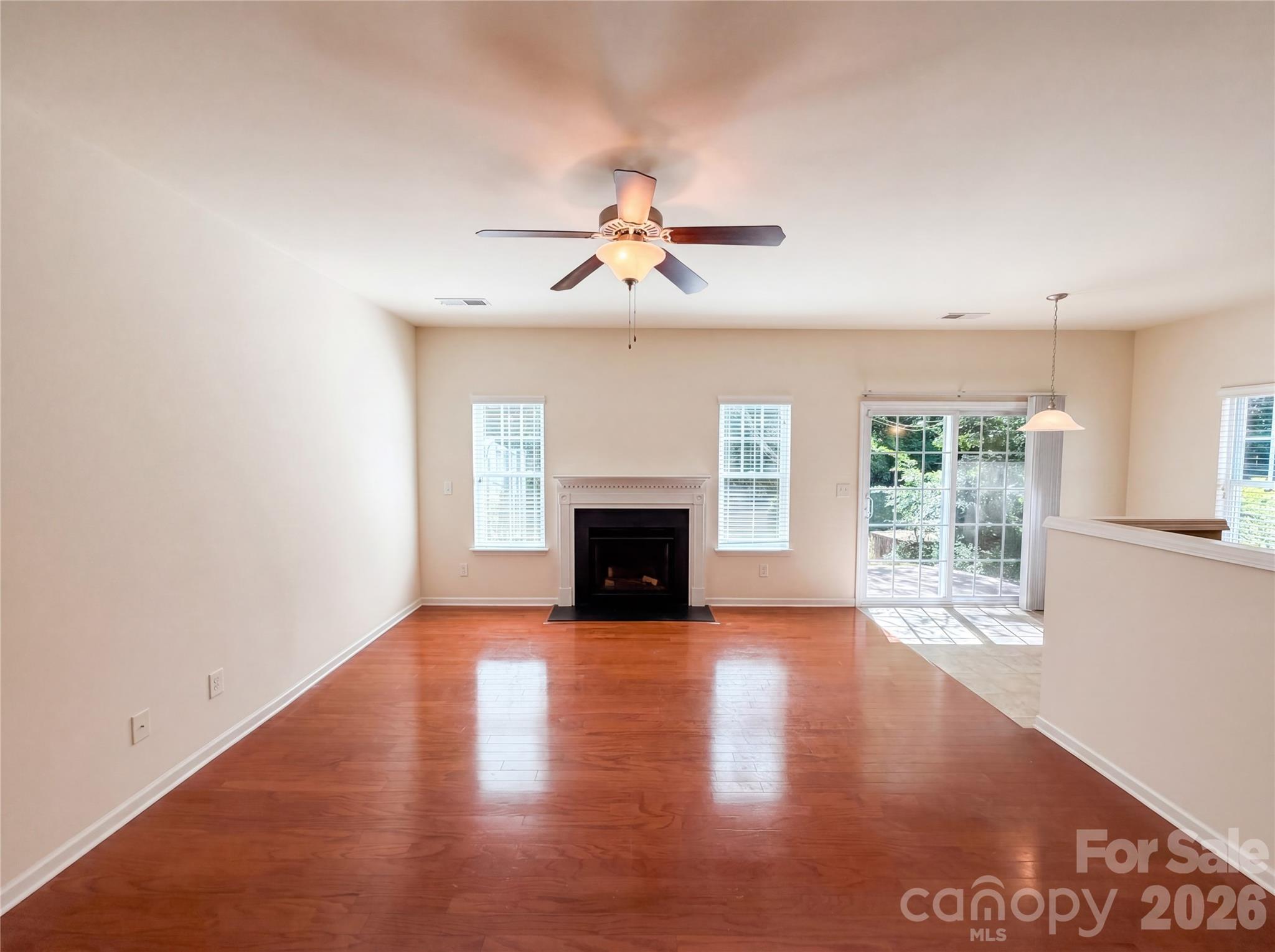 13809 Singleleaf Lane — Charlotte
