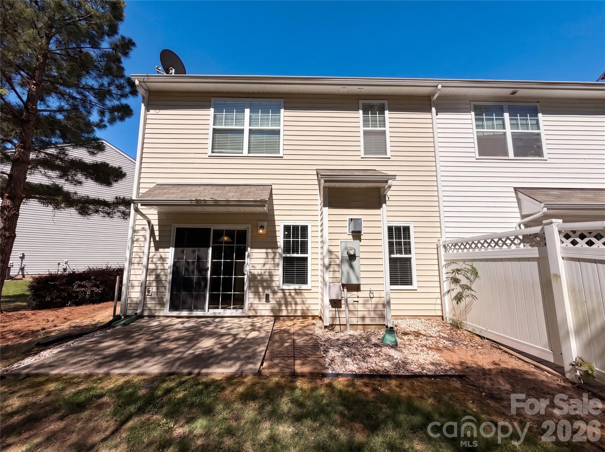 13809 Singleleaf Lane — Charlotte