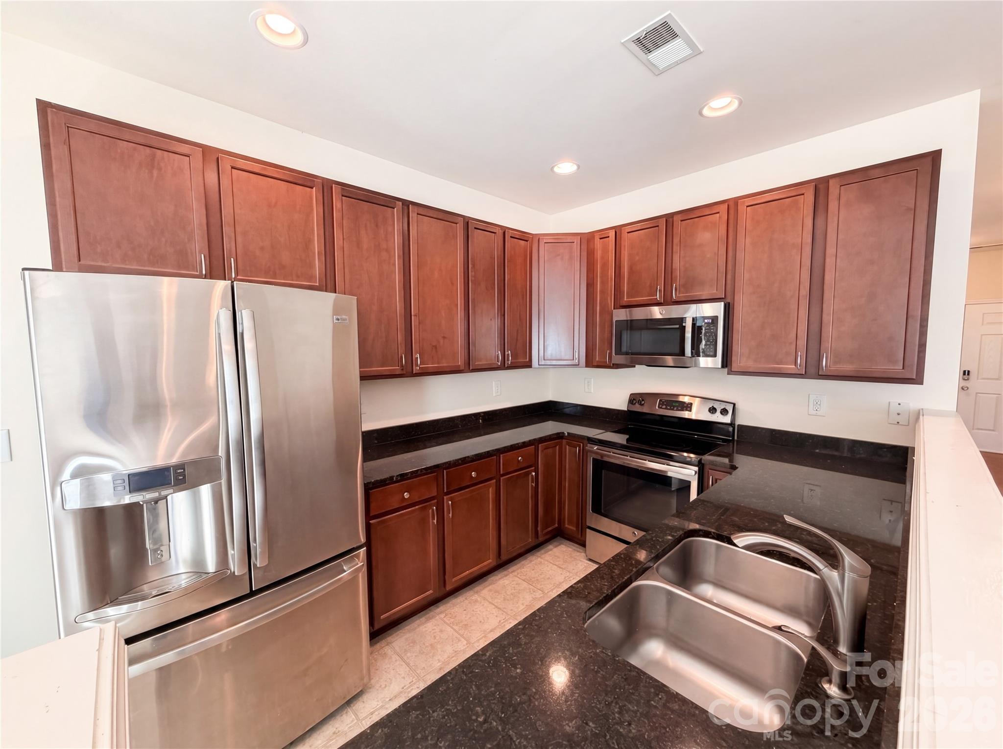 13809 Singleleaf Lane — Charlotte