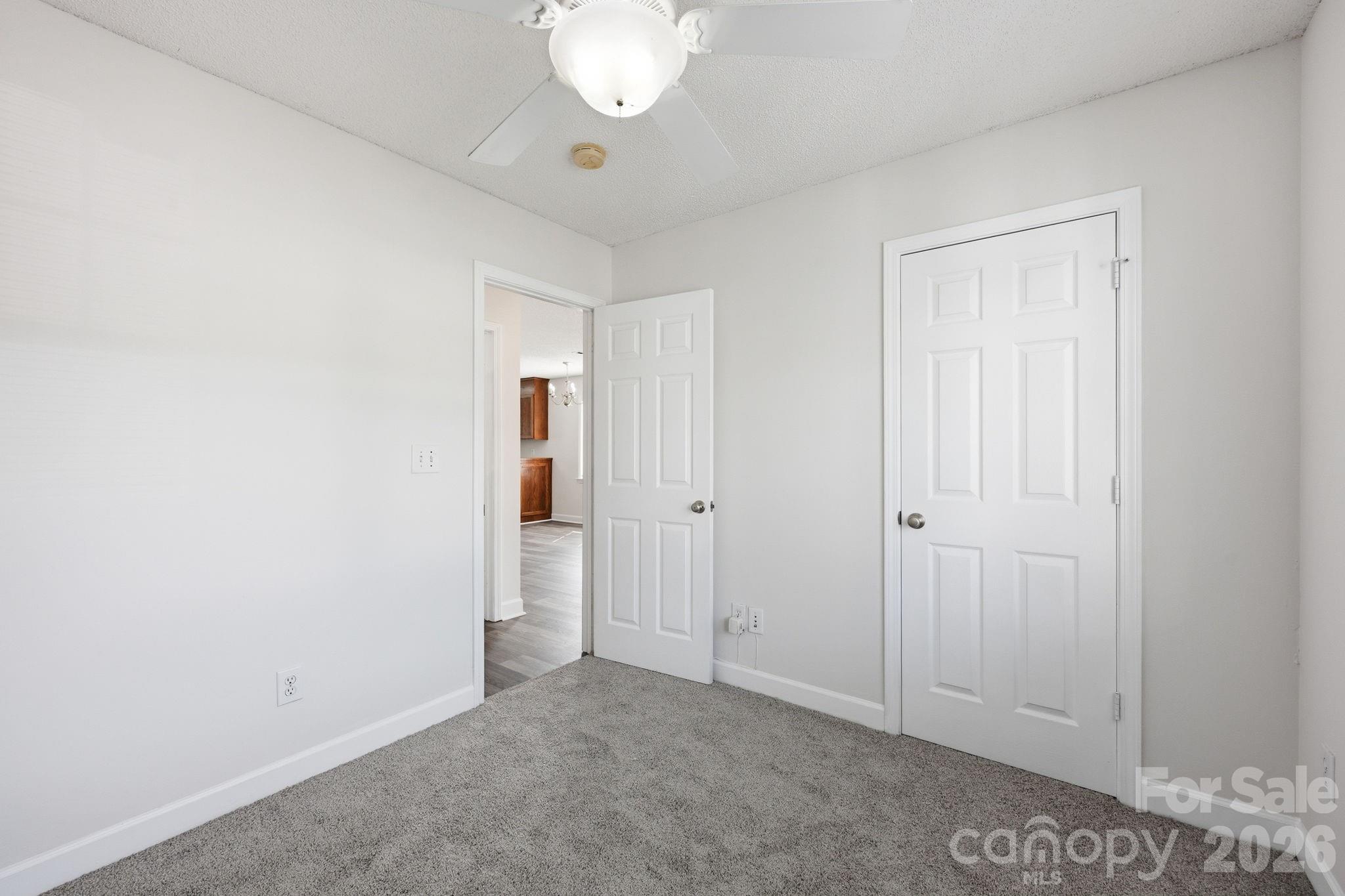 915 Barracuda Avenue — Statesville
