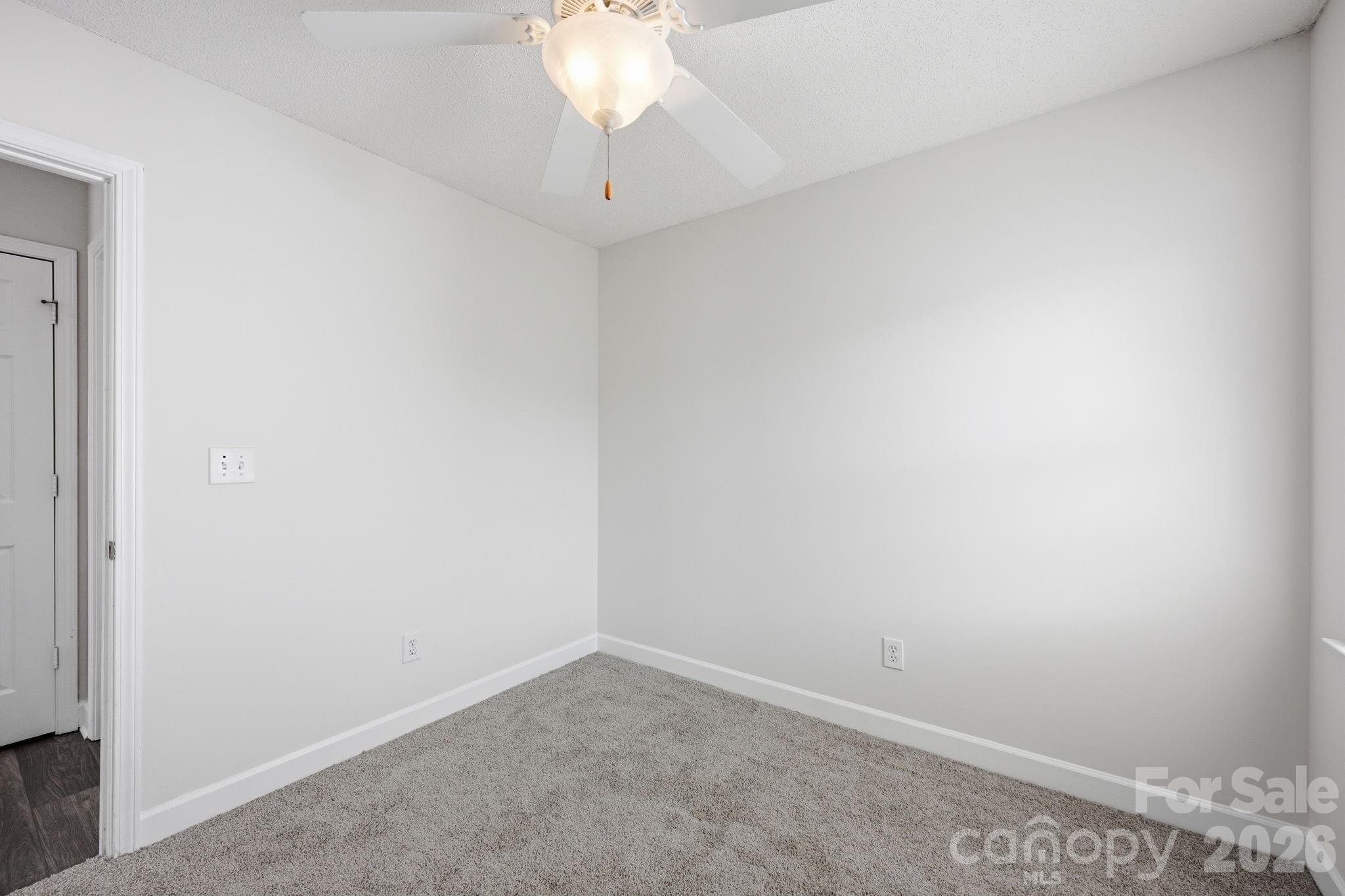 915 Barracuda Avenue — Statesville