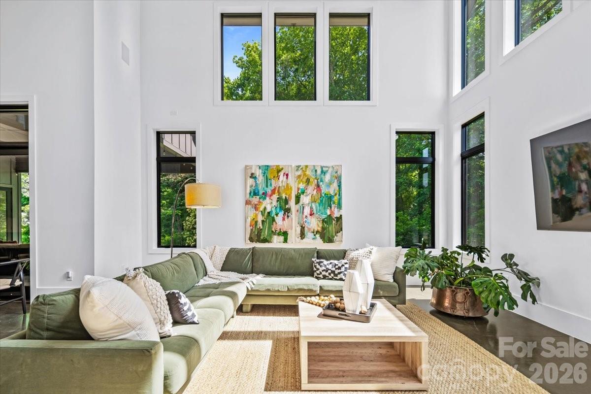 3304 Mar Vista Circle — Charlotte
