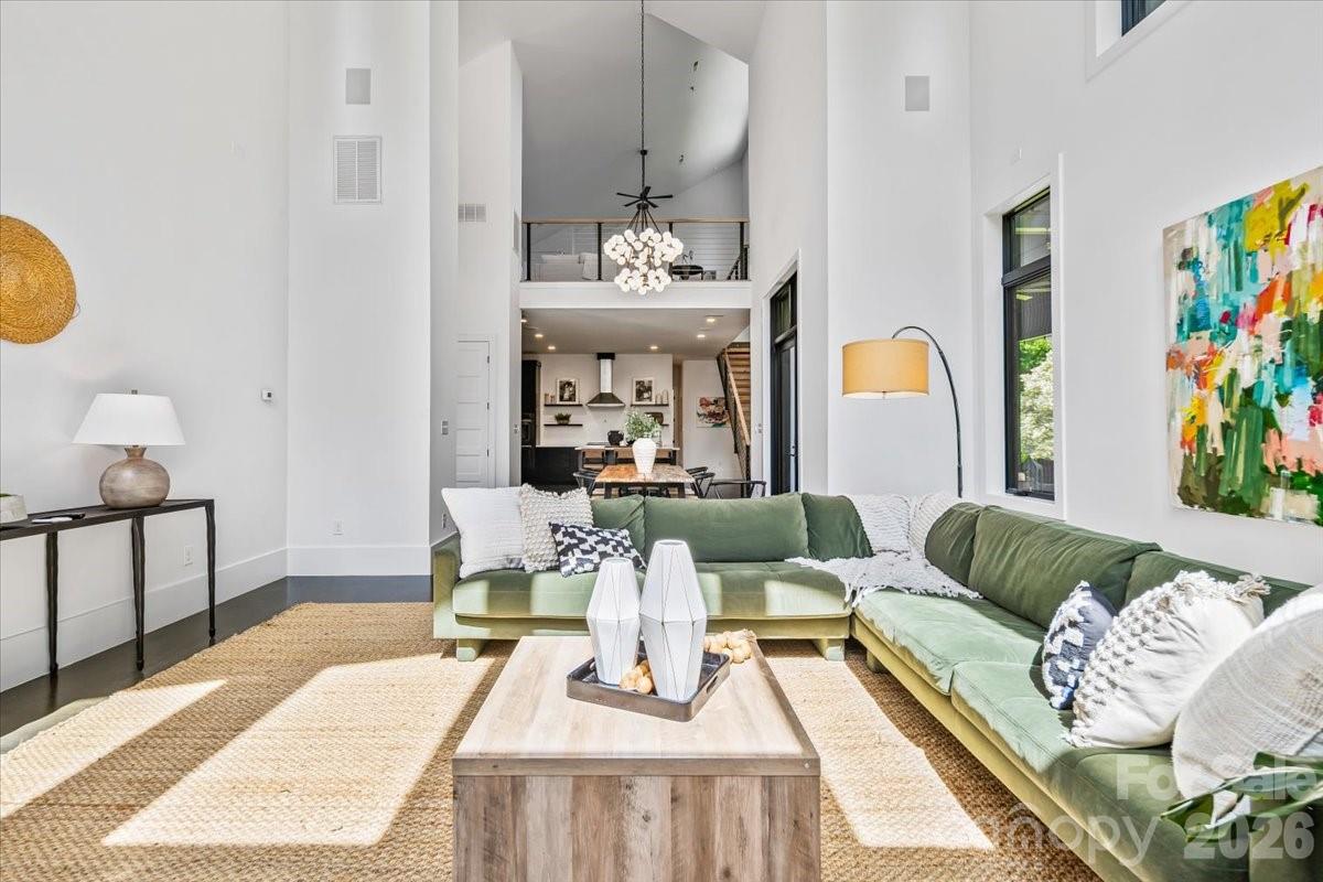 3304 Mar Vista Circle — Charlotte